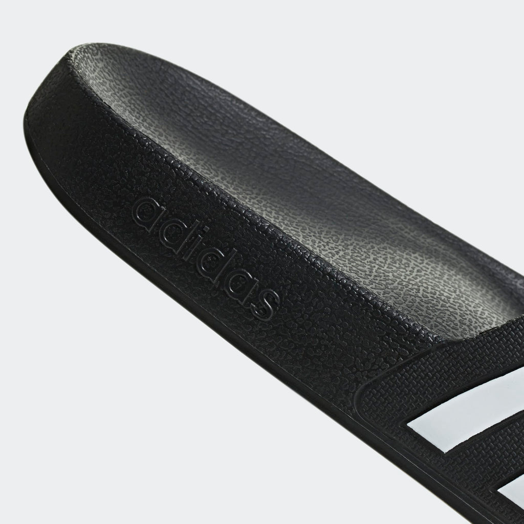 Adilette Aqua Slides