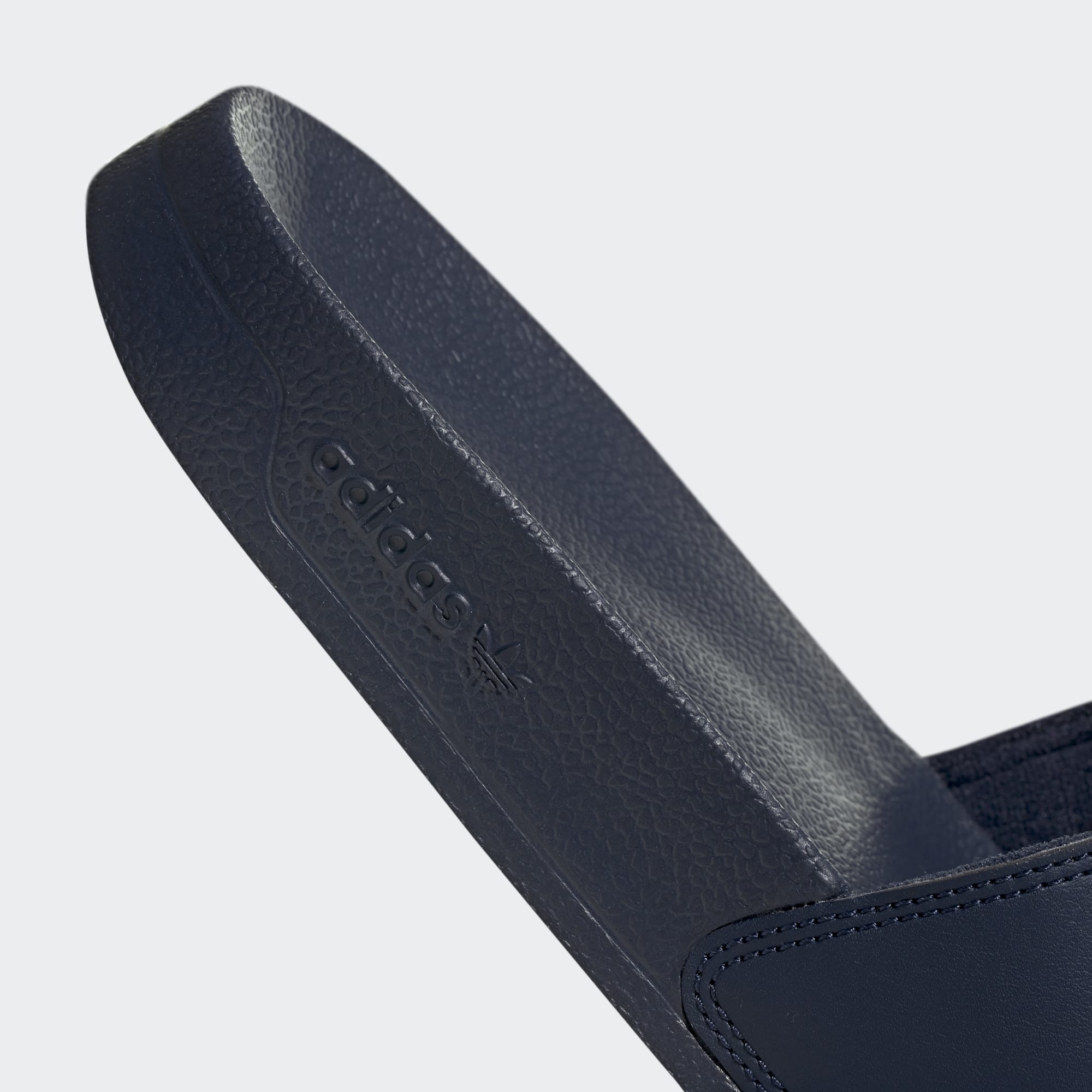 Adilette Lite Slides