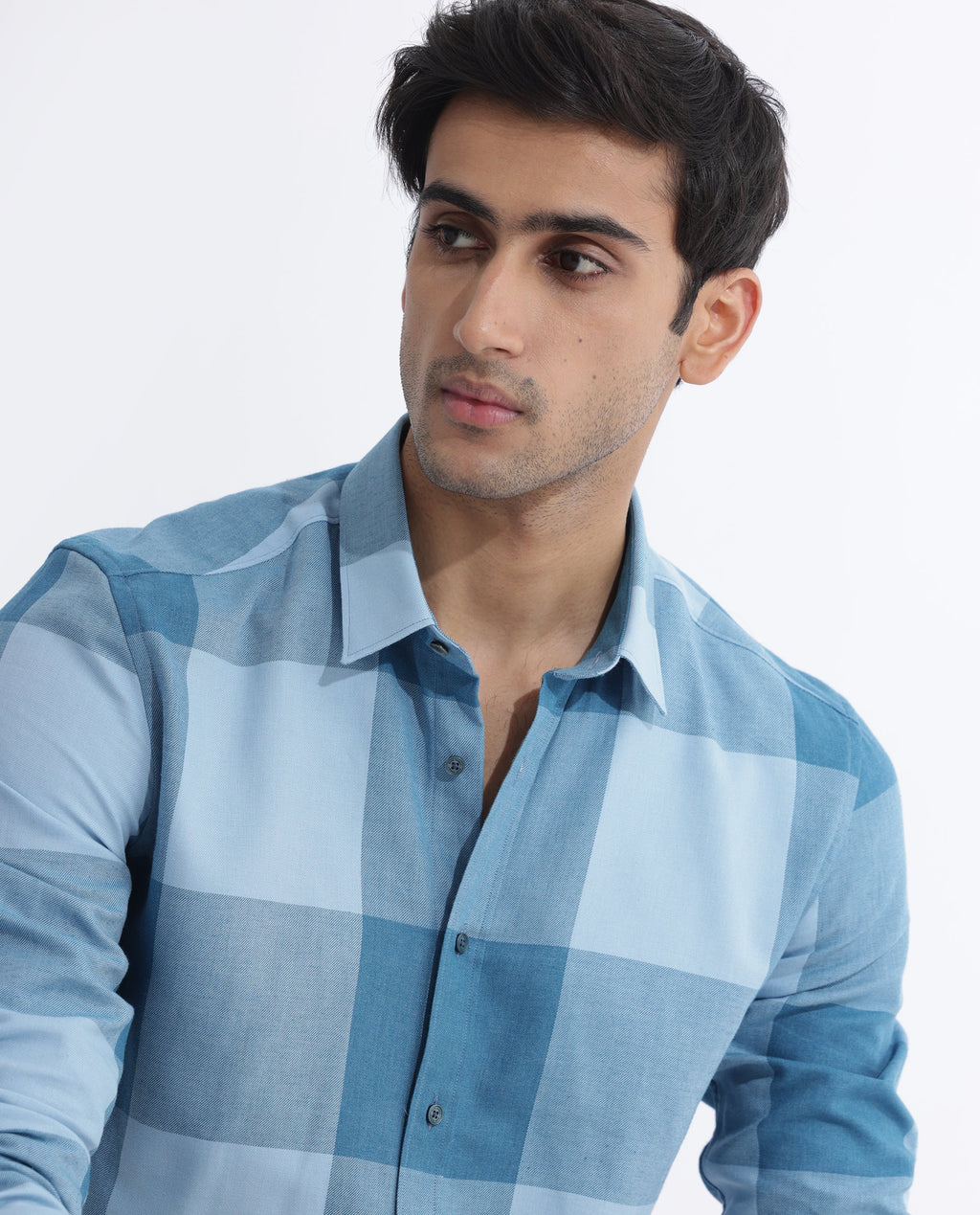 Rare Rabbit Men's Beavers Blue Cotton Checked Print Regular Fit Full Sleeve Collared Shirt