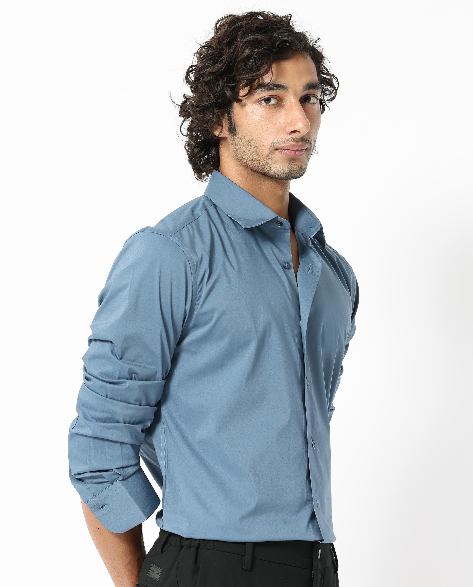Rare Rabbit Men's Benedict Light Blue Cotton Plain Regular Fit Full Sleeve Collared Shirt