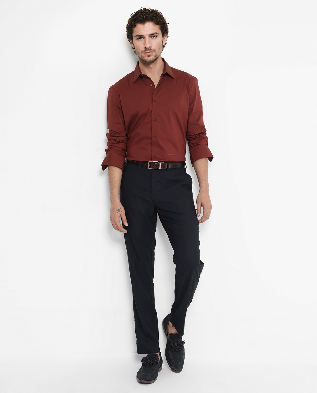 Rare Rabbit Men's Bendict Rust Cotton Plain Regular Fit Full Sleeve Collared Shirt