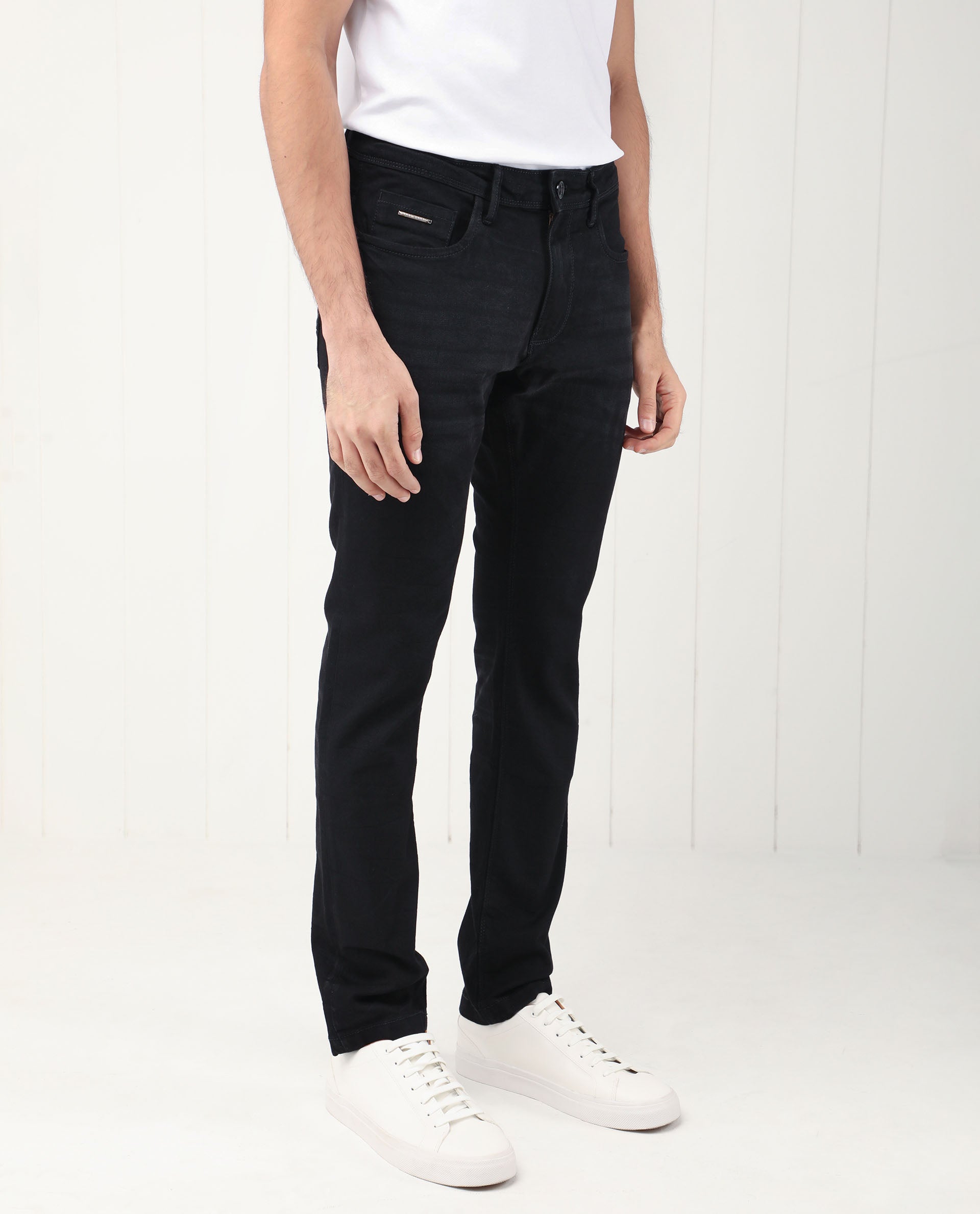 Rare Rabbit Men's Benoit Black Cotton Plain Hawk Slim Fit Jeans