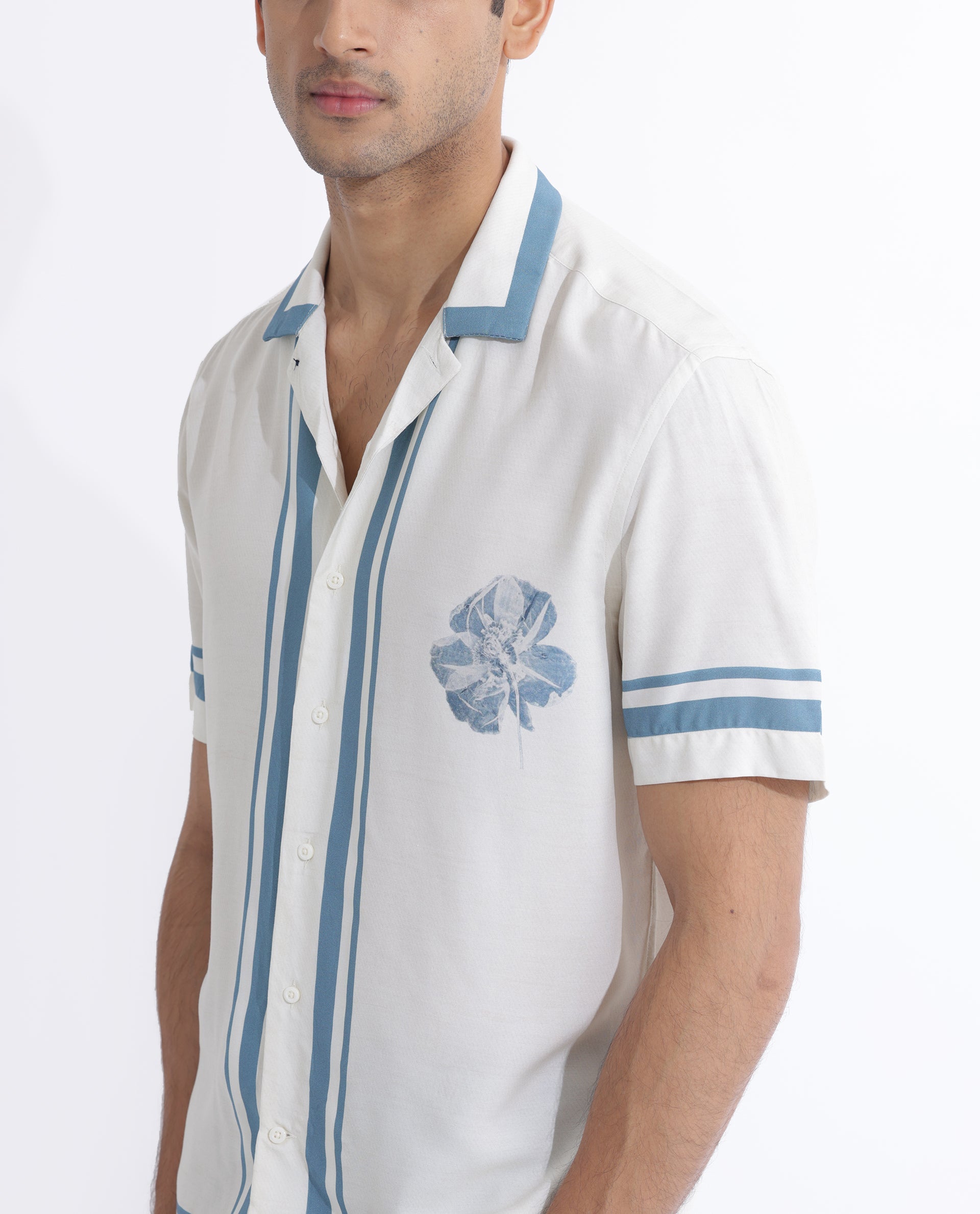 Rare Rabbit Men's Bluna Off White Viscose Floral Print Regular Fit Half Sleeve Cuban Collar Shirt