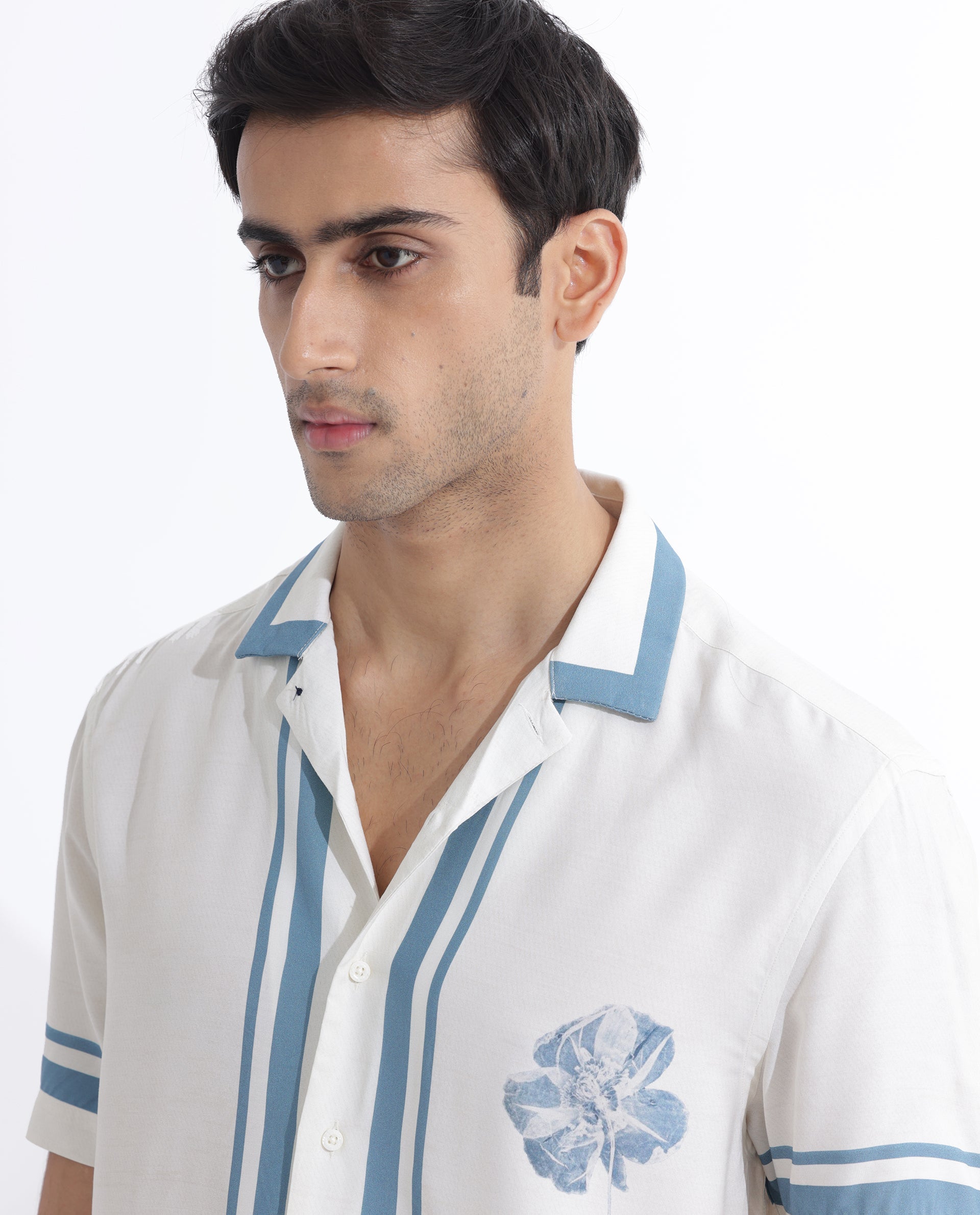Rare Rabbit Men's Bluna Off White Viscose Floral Print Regular Fit Half Sleeve Cuban Collar Shirt