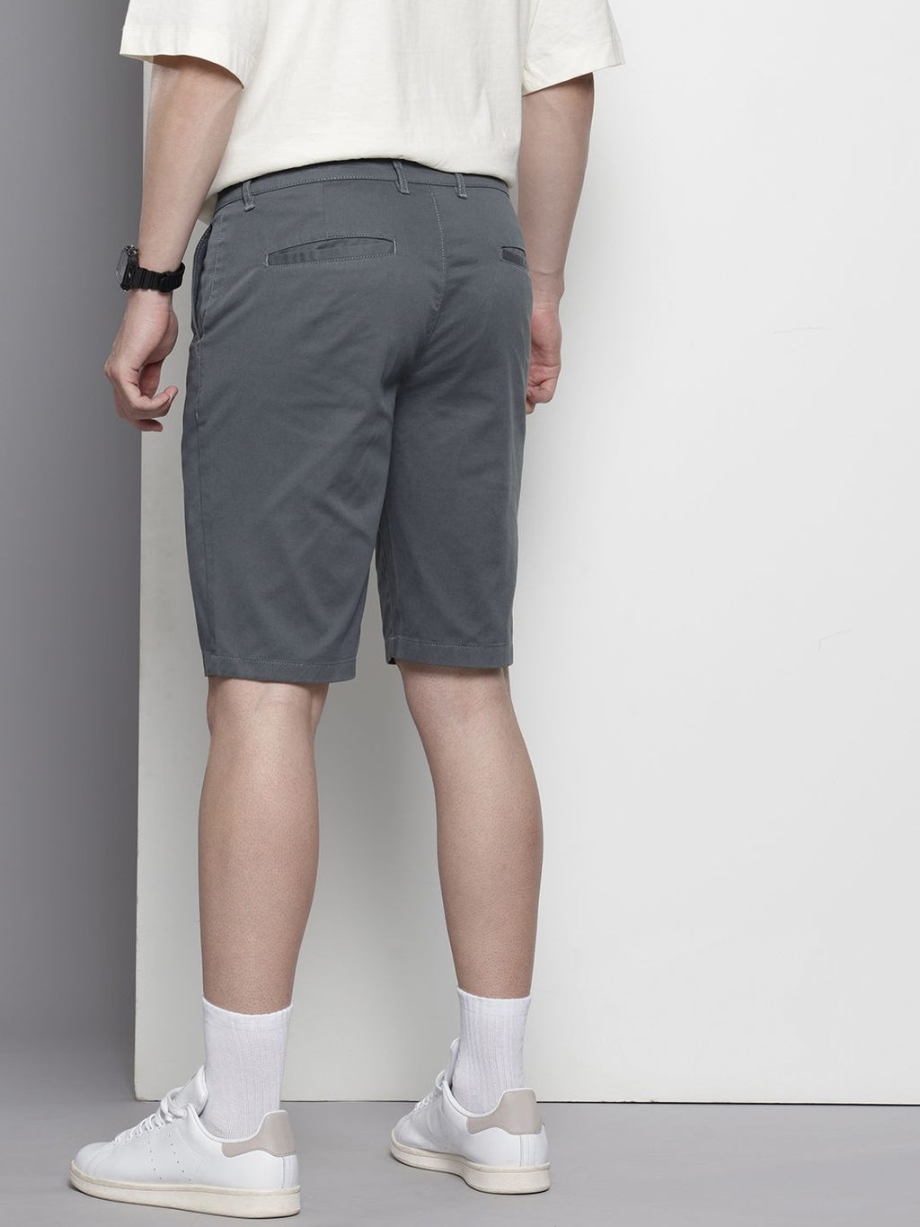 Men's Stone Blue Regular Fit Solid Casual Shorts