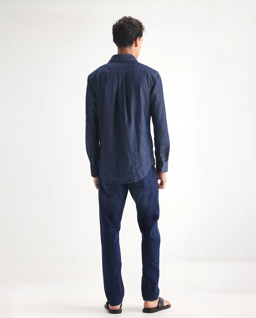 Rare Rabbit Men's Clio Dark Blue Cotton Blend Plain Relaxed Fit Jeans