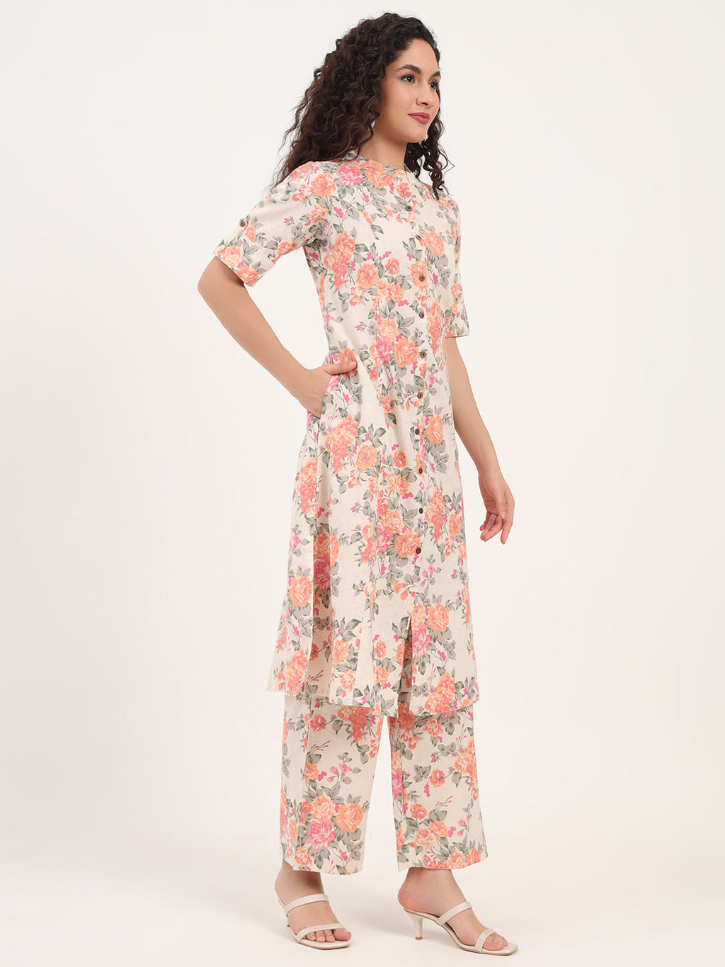 Divena Cream Floral Printed Cotton Kurta Sets