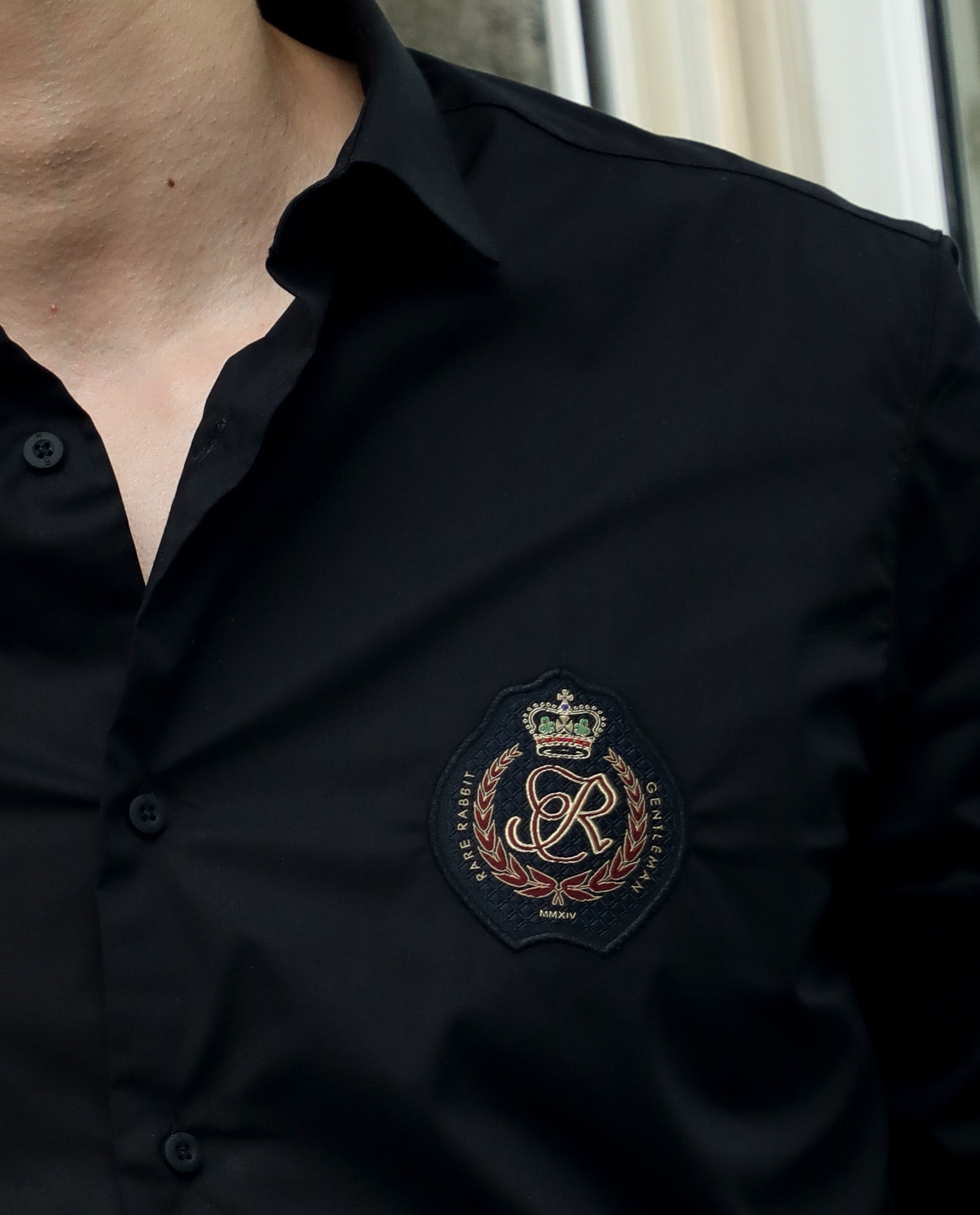 Rare Rabbit Men's Crown Black Cotton Plain Regular Fit Full Sleeve Spread Collar Shirt