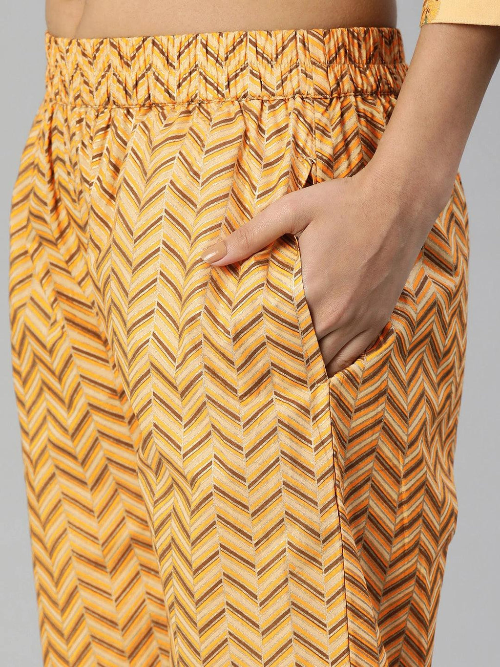 Divena Yellow Flower Print Cotton Kurta Set