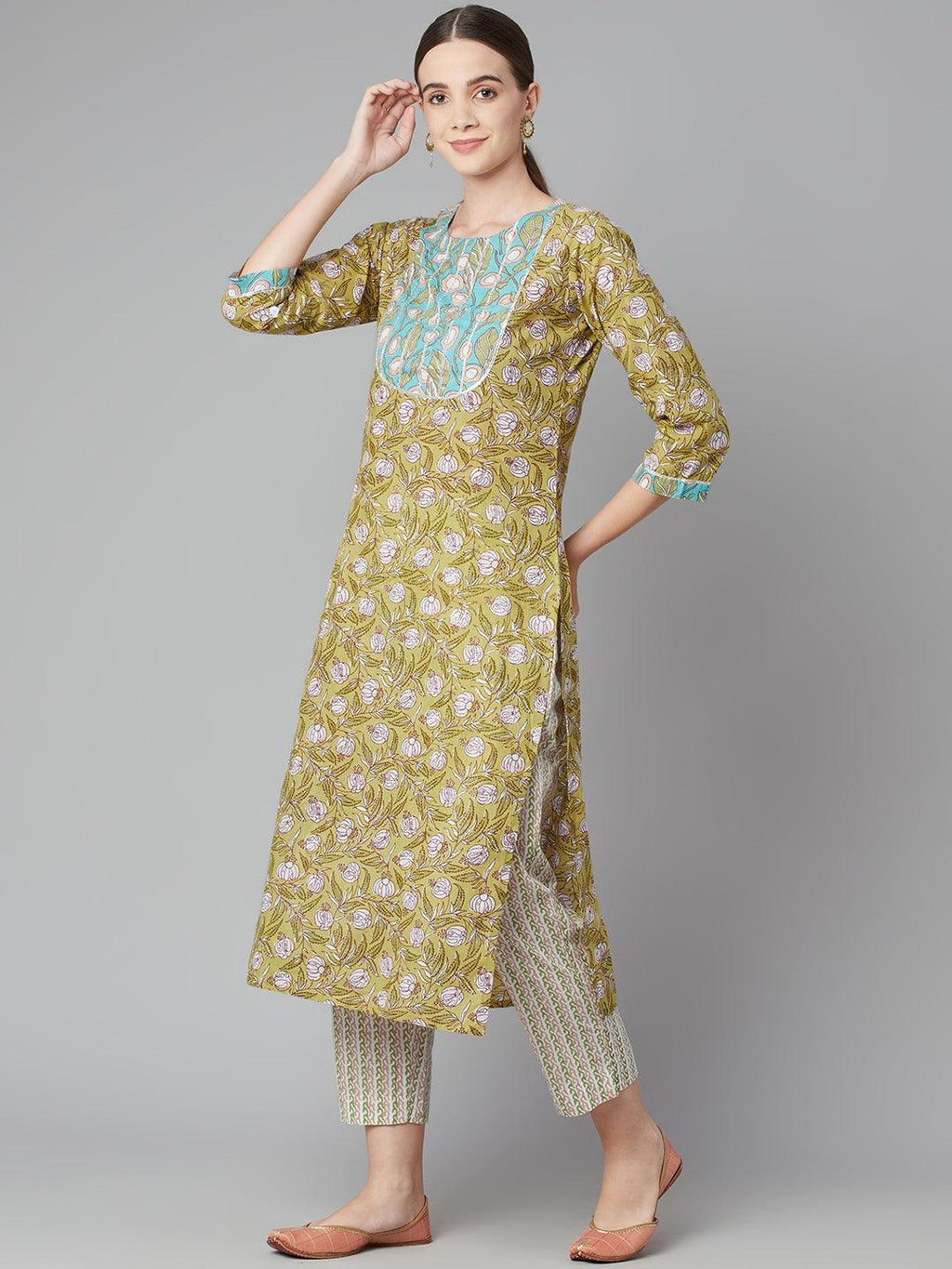 Divena Pastel green Floral Printed Cotton kurta Pant Set