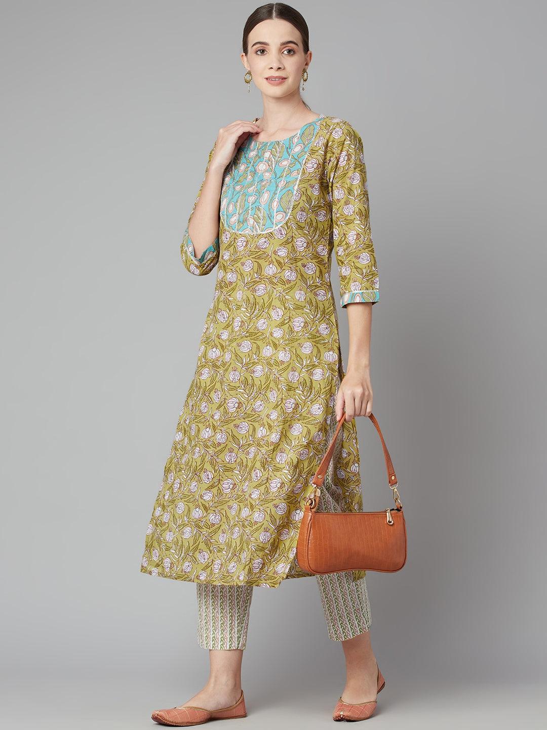 Divena Pastel green Floral Printed Cotton kurta Pant Set