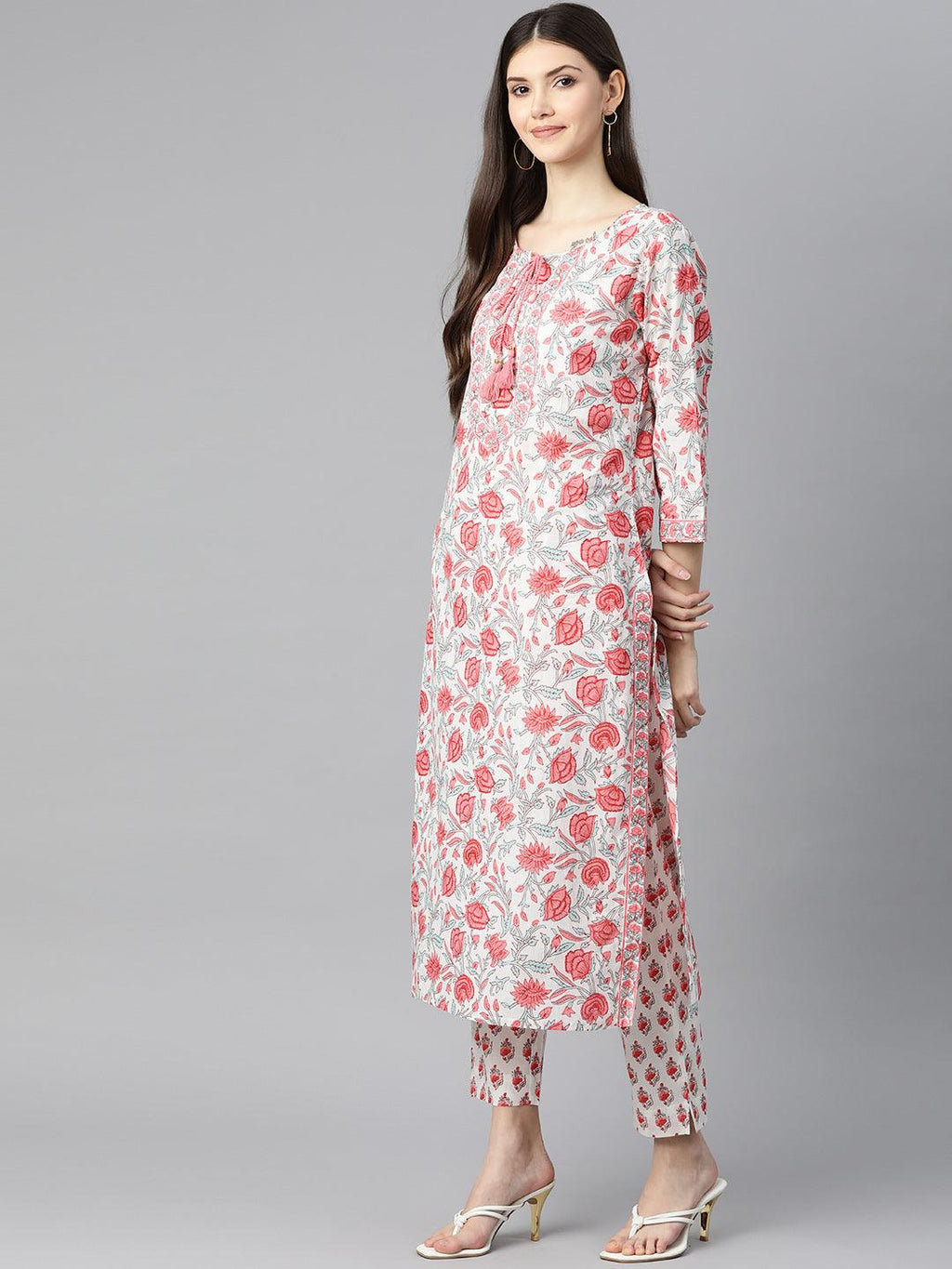 Divena White Floral Printed Kurta Pant Set with Dupatta