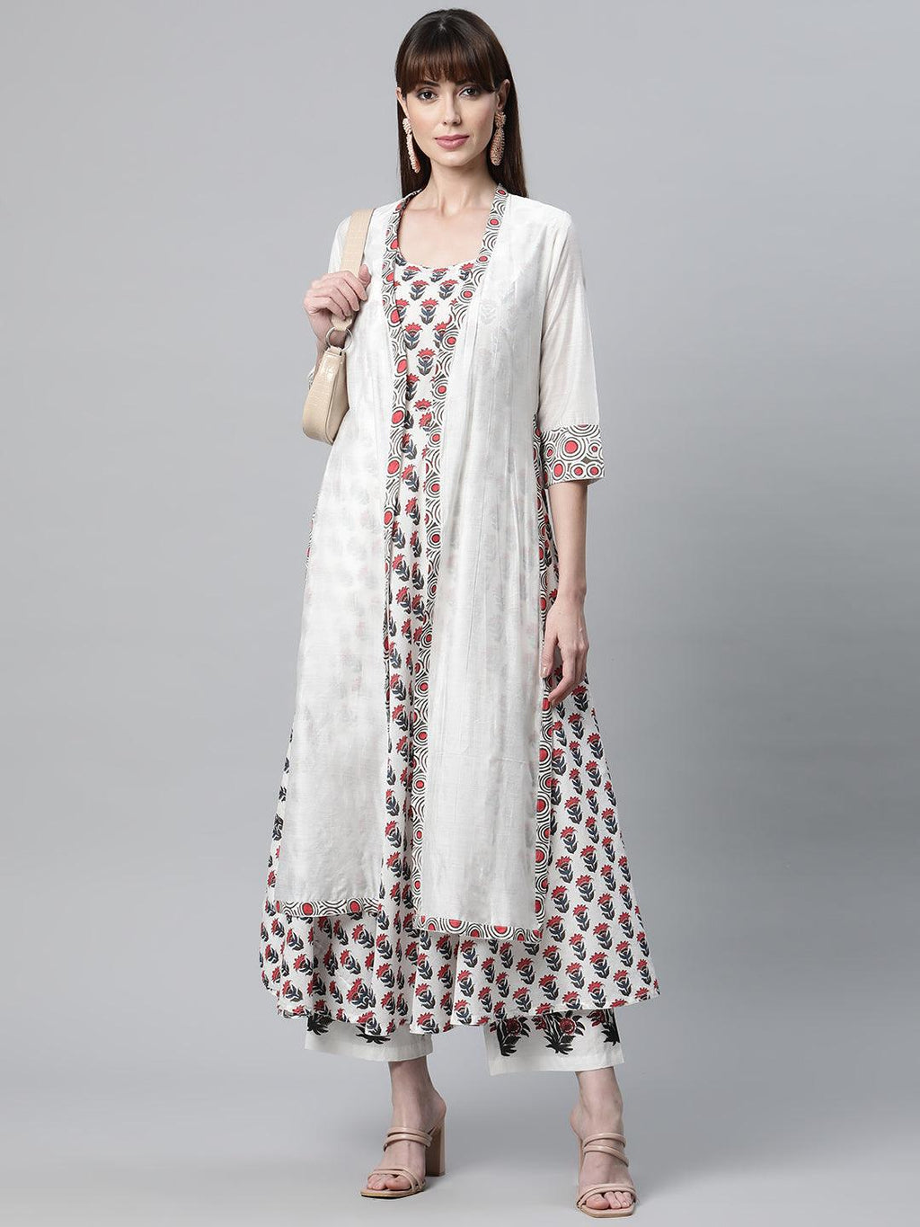 Divena White Floral Kurta Pant Set with Chanderi Shurg