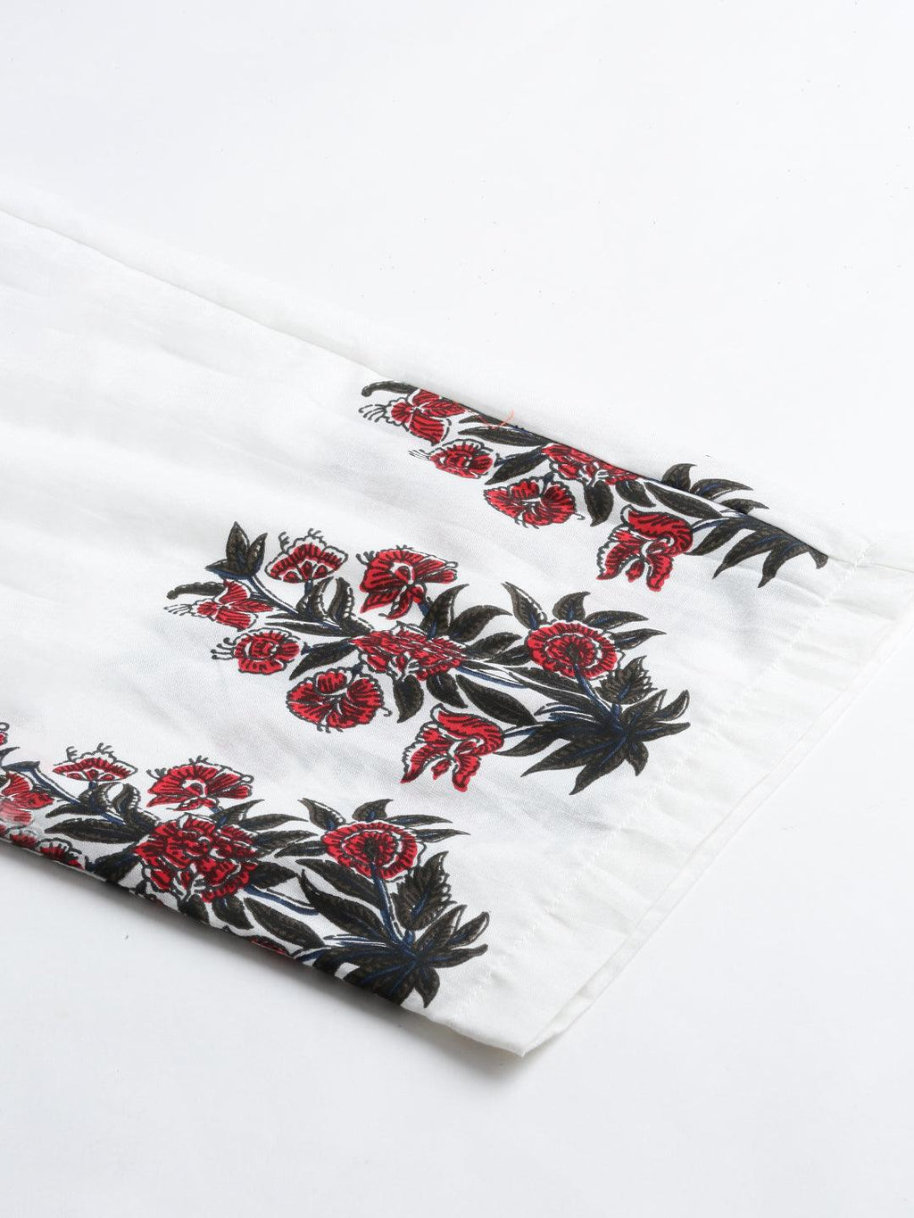 Divena White Floral Kurta Pant Set with Chanderi Shurg