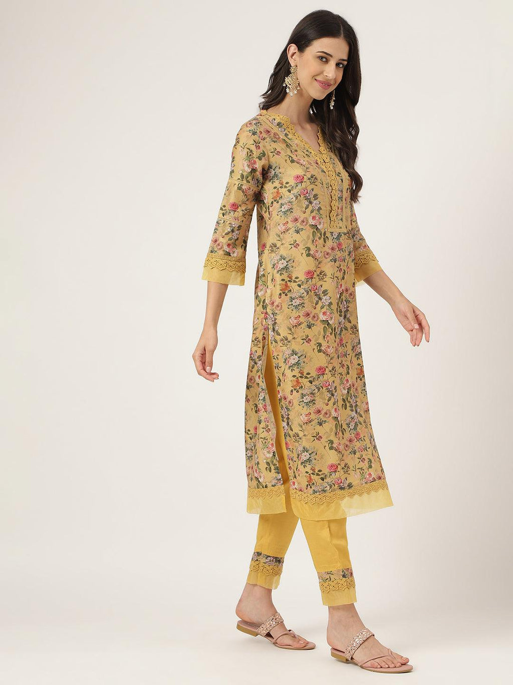Divena Poly Chanderi Floral Printed Kurta Pant Set with Organza Dupatta