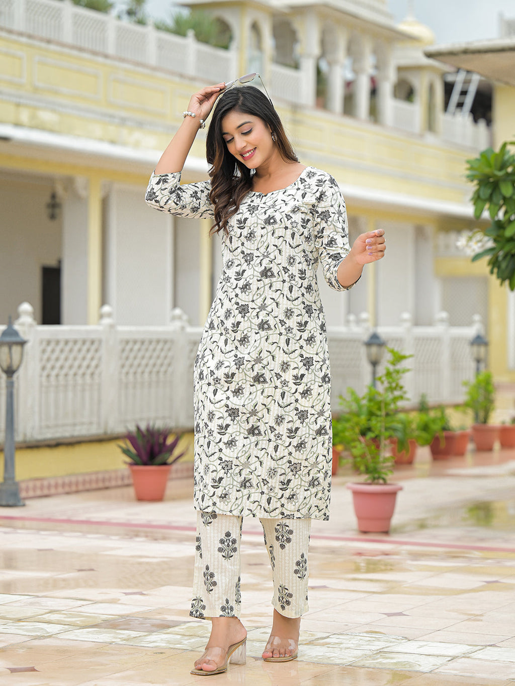 Divena Cream Floral Printed Cotton Kurta Pant Sets