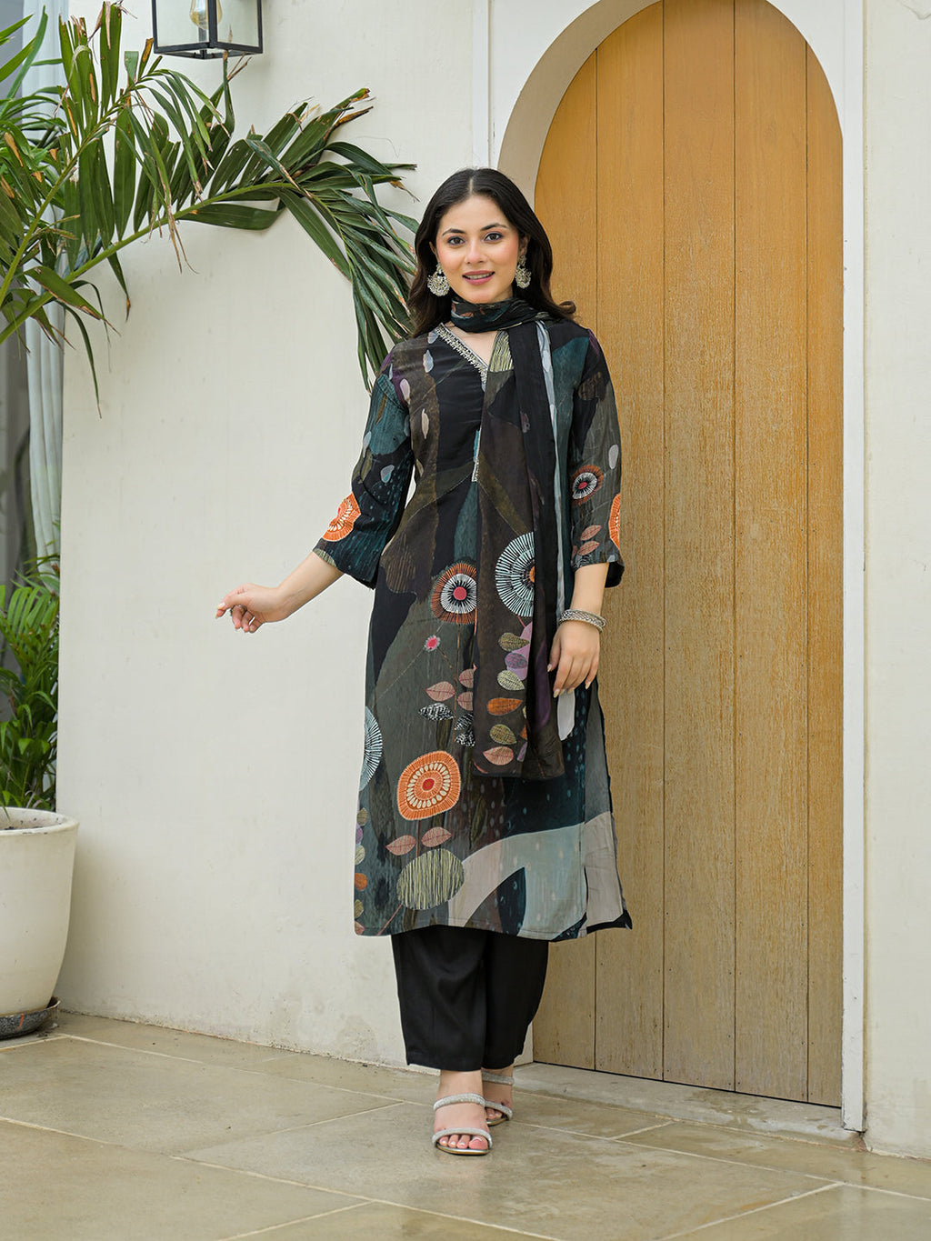 Divena Black Pure Crepe Digital Print Kurta Pant Set With Dupatta