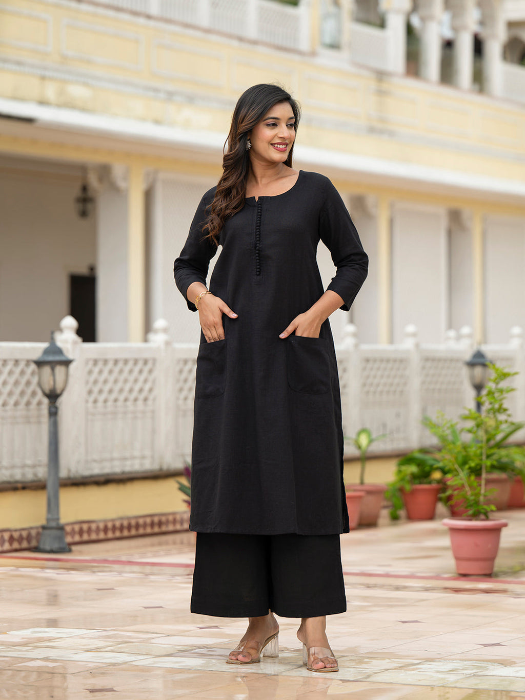 Divena Black Solid Cotton Kurta Palazzo Set