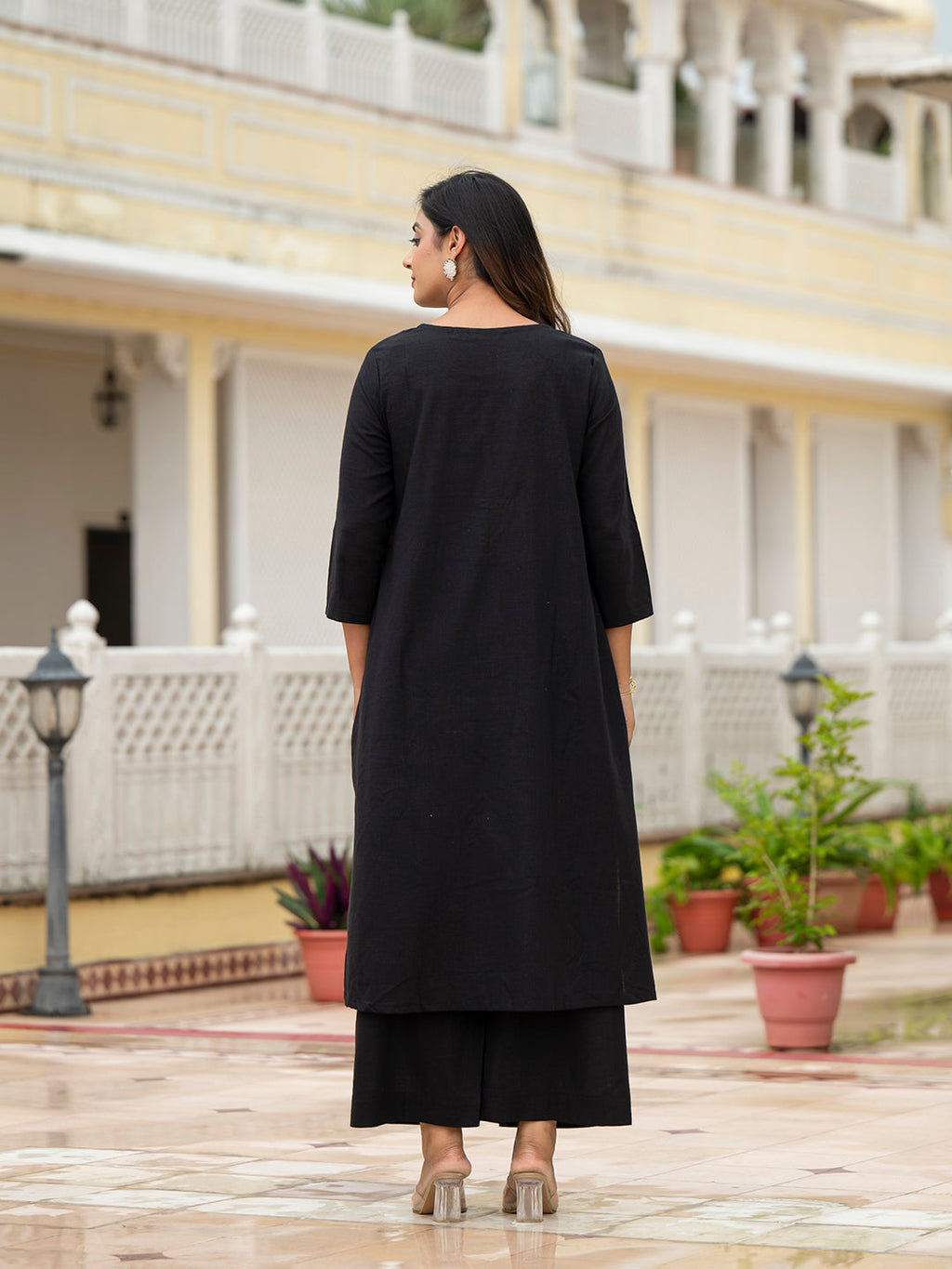 Divena Black Solid Cotton Kurta Palazzo Set