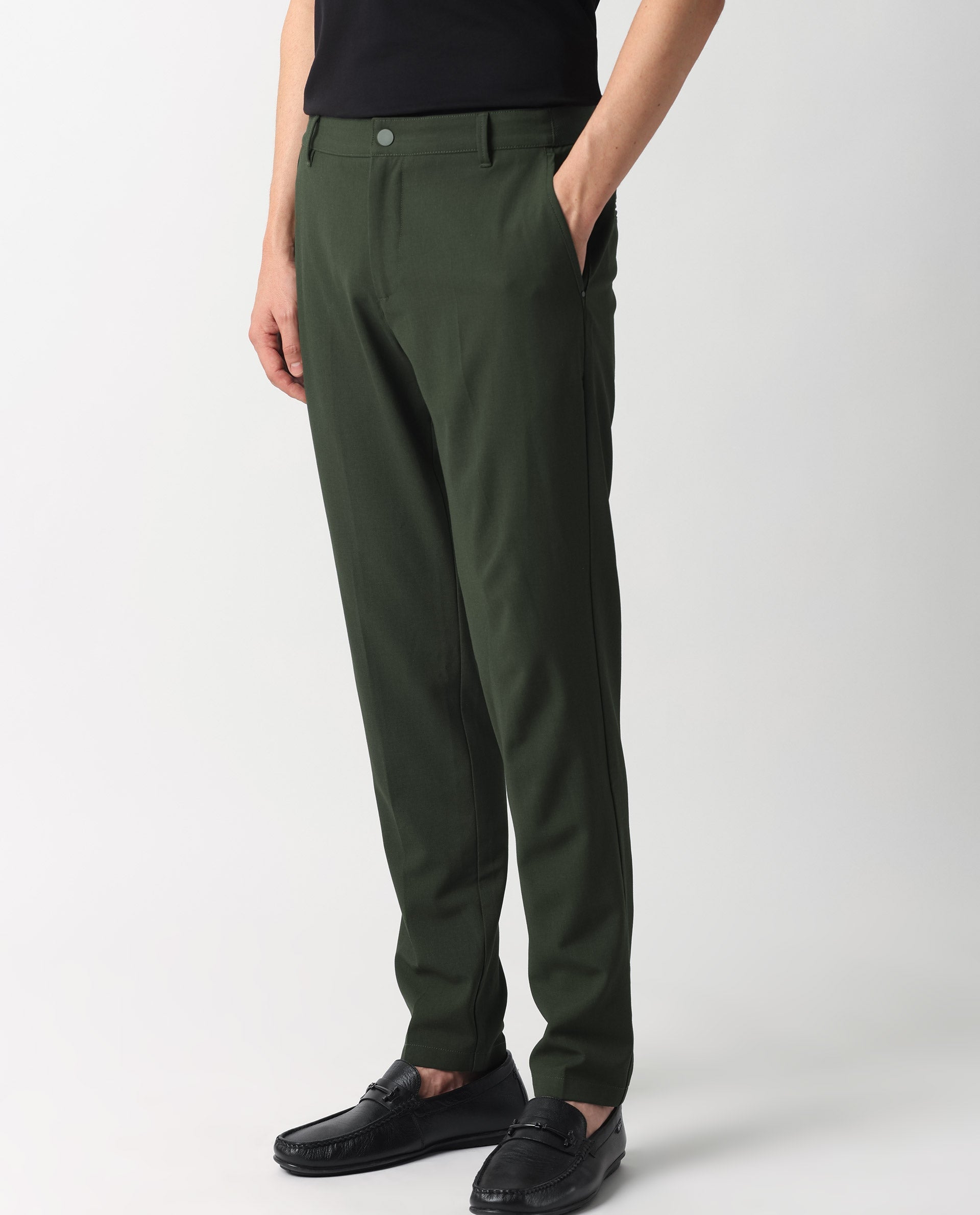 Rare Rabbit Men's Drivers Olive Polyester Blend Plain Regular Fit Trouser