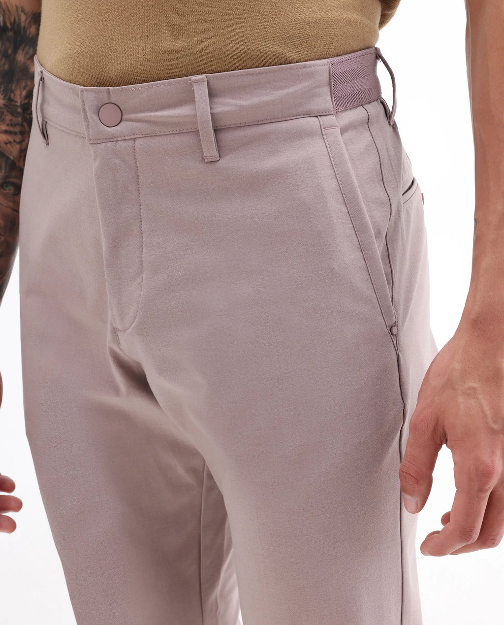 Rare Rabbit Men's Drivers Dusky Pink Polyester Blend Plain Regular Fit Trouser