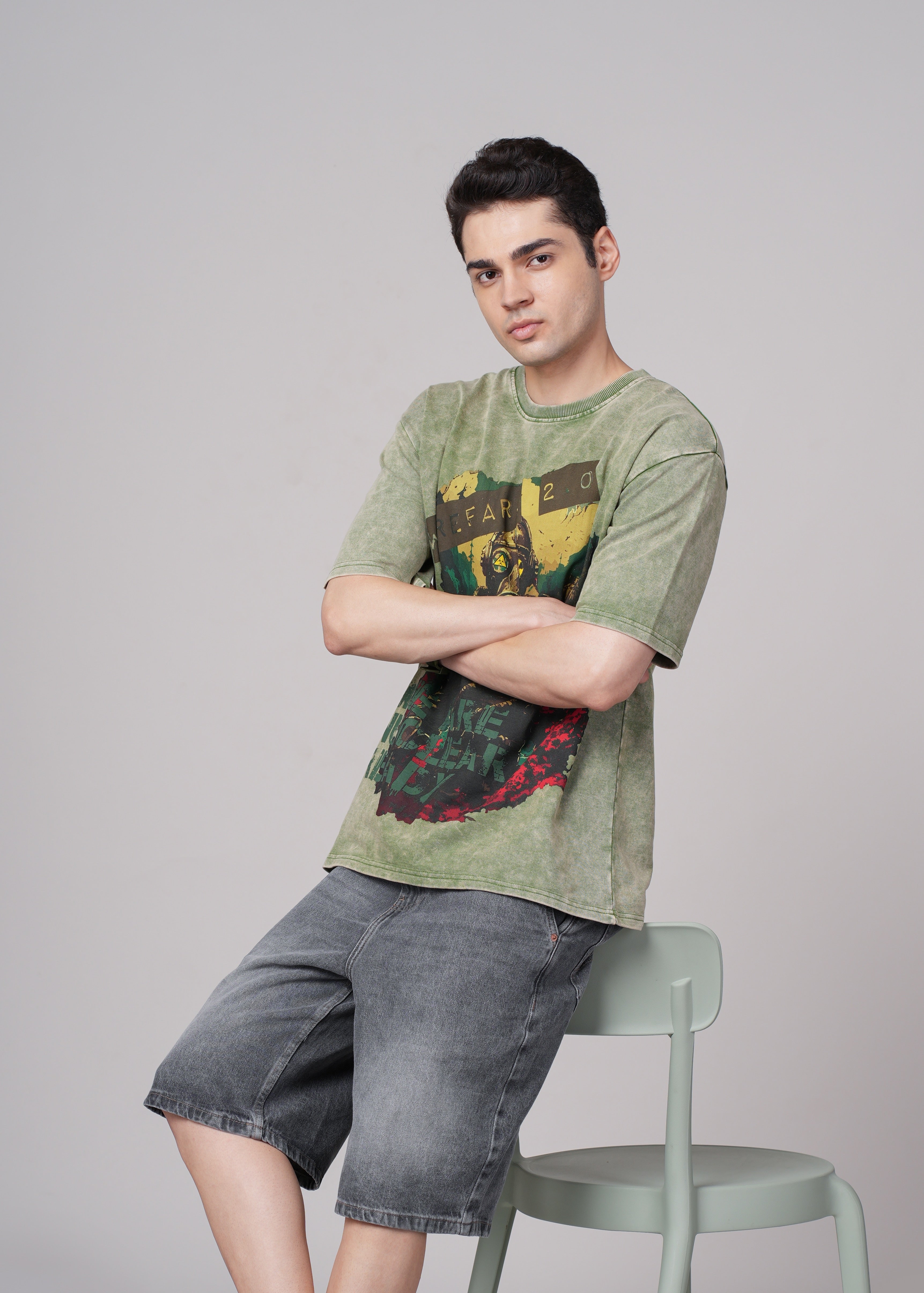 Men Olive Graphic Cotton Oversized T-Shirt