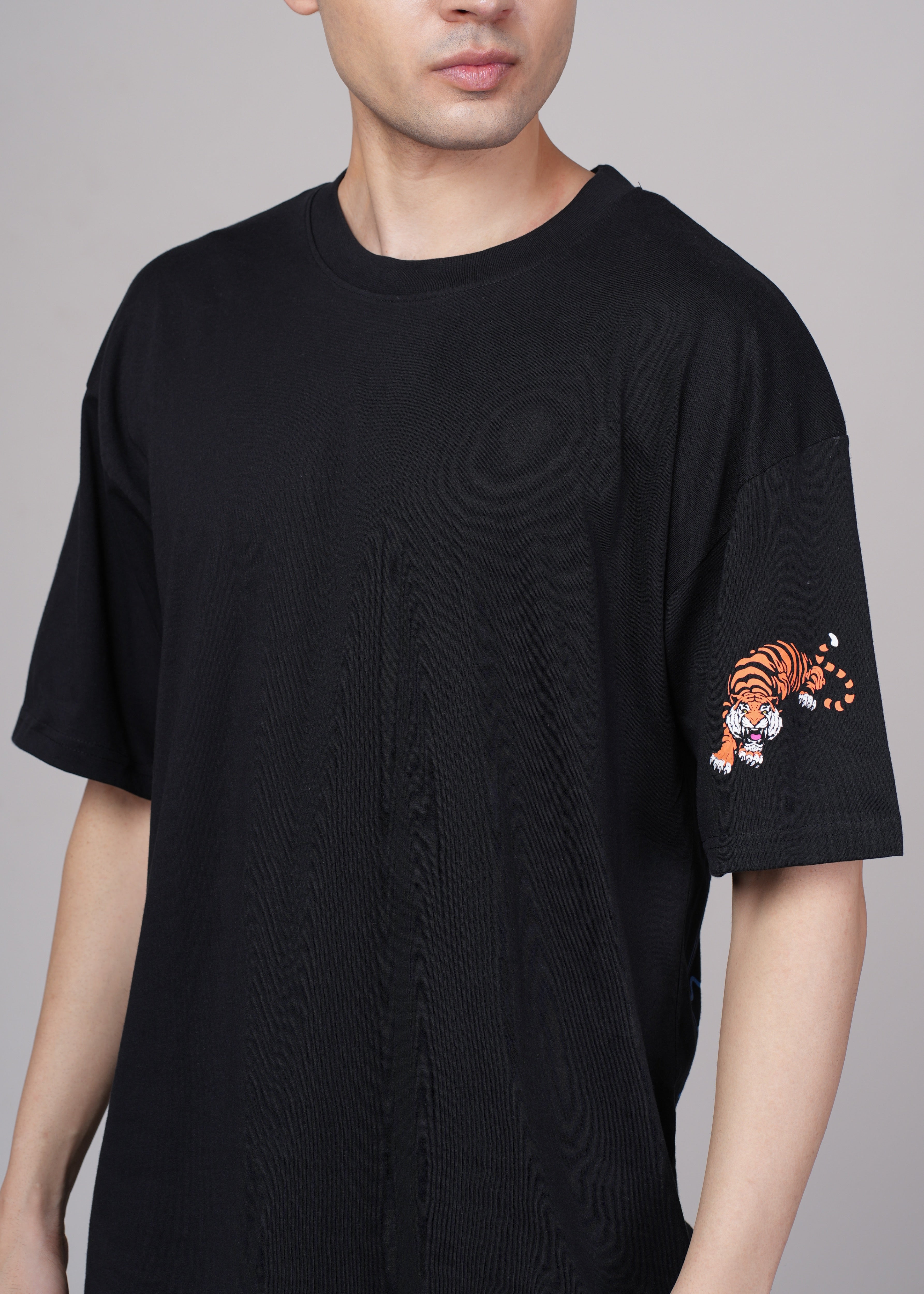 Men Black Graphic Cotton Oversized T-Shirt