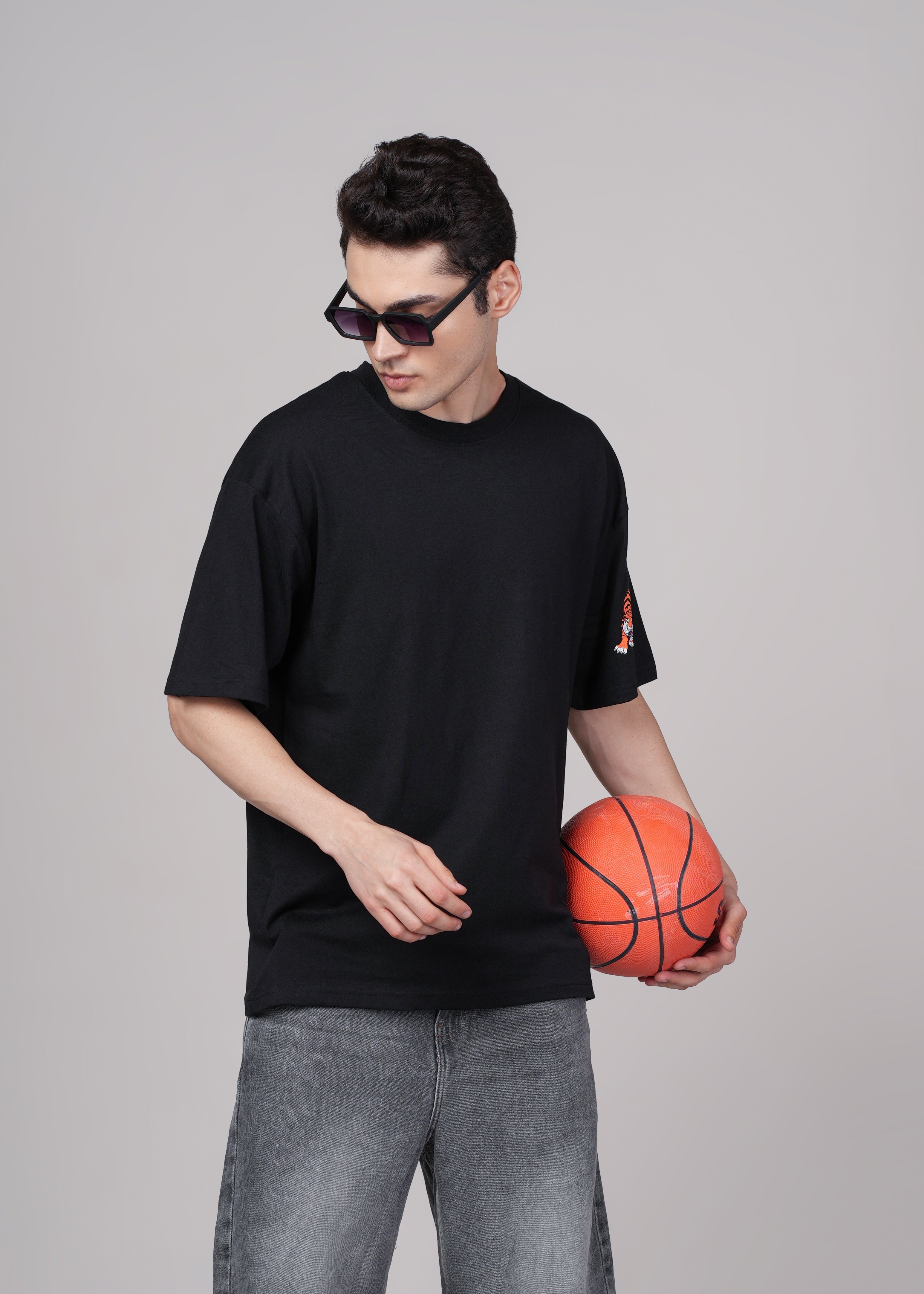 Men Black Graphic Cotton Oversized T-Shirt