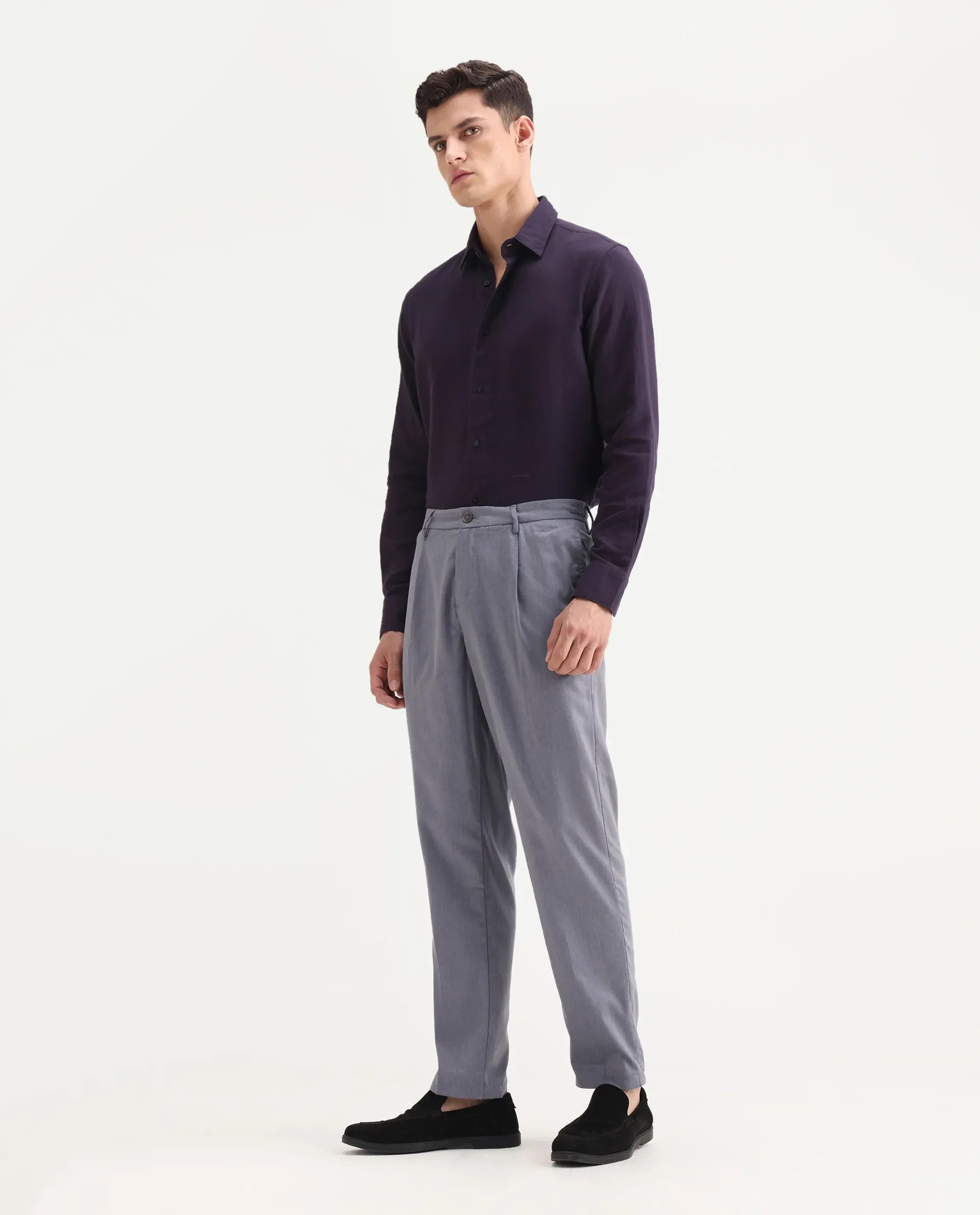 Rare Rabbit Men's Echo Light Purple Cotton Plain Regular Fit Trouser