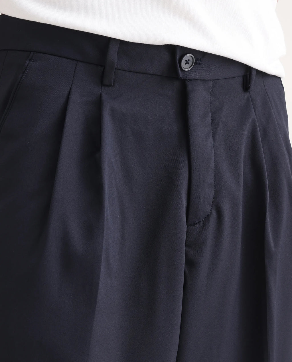 Rare Rabbit Men's Enzot Navy Cotton Plain Relaxed Fit Trouser