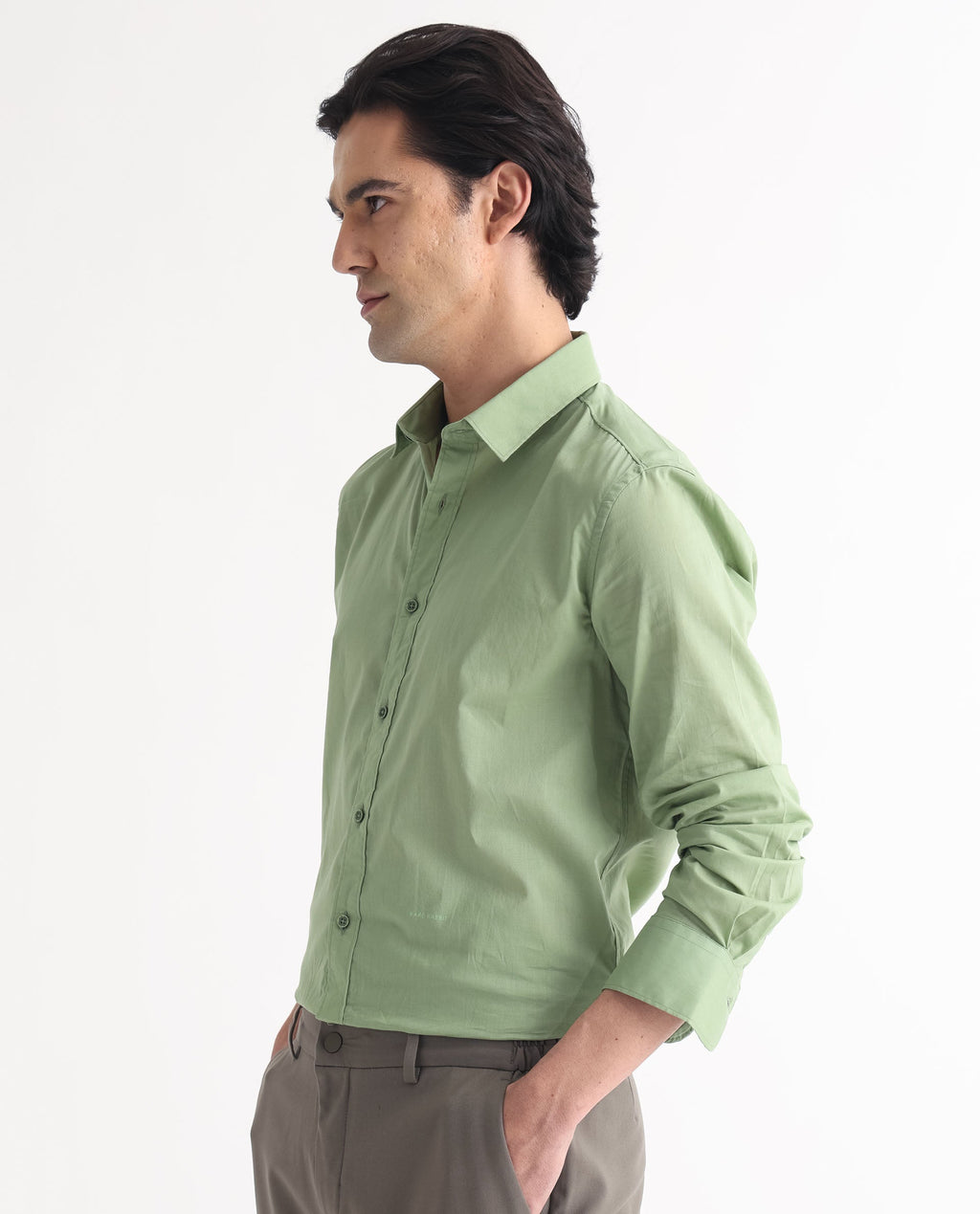 Rare Rabbit Men's Fullslee Green Cotton Plain Tailored Fit Full Sleeve Collared Shirt