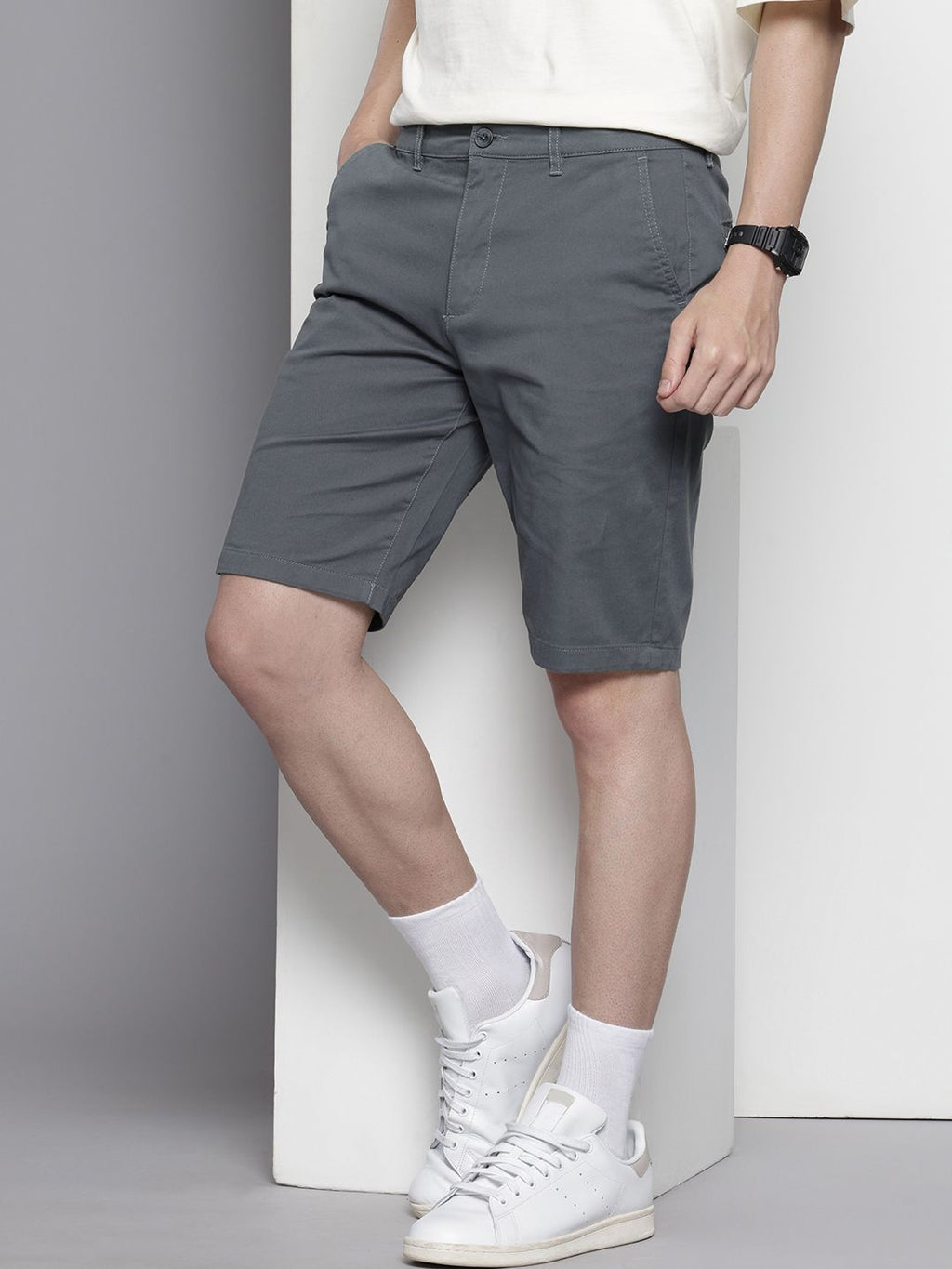 Men's Stone Blue Regular Fit Solid Casual Shorts