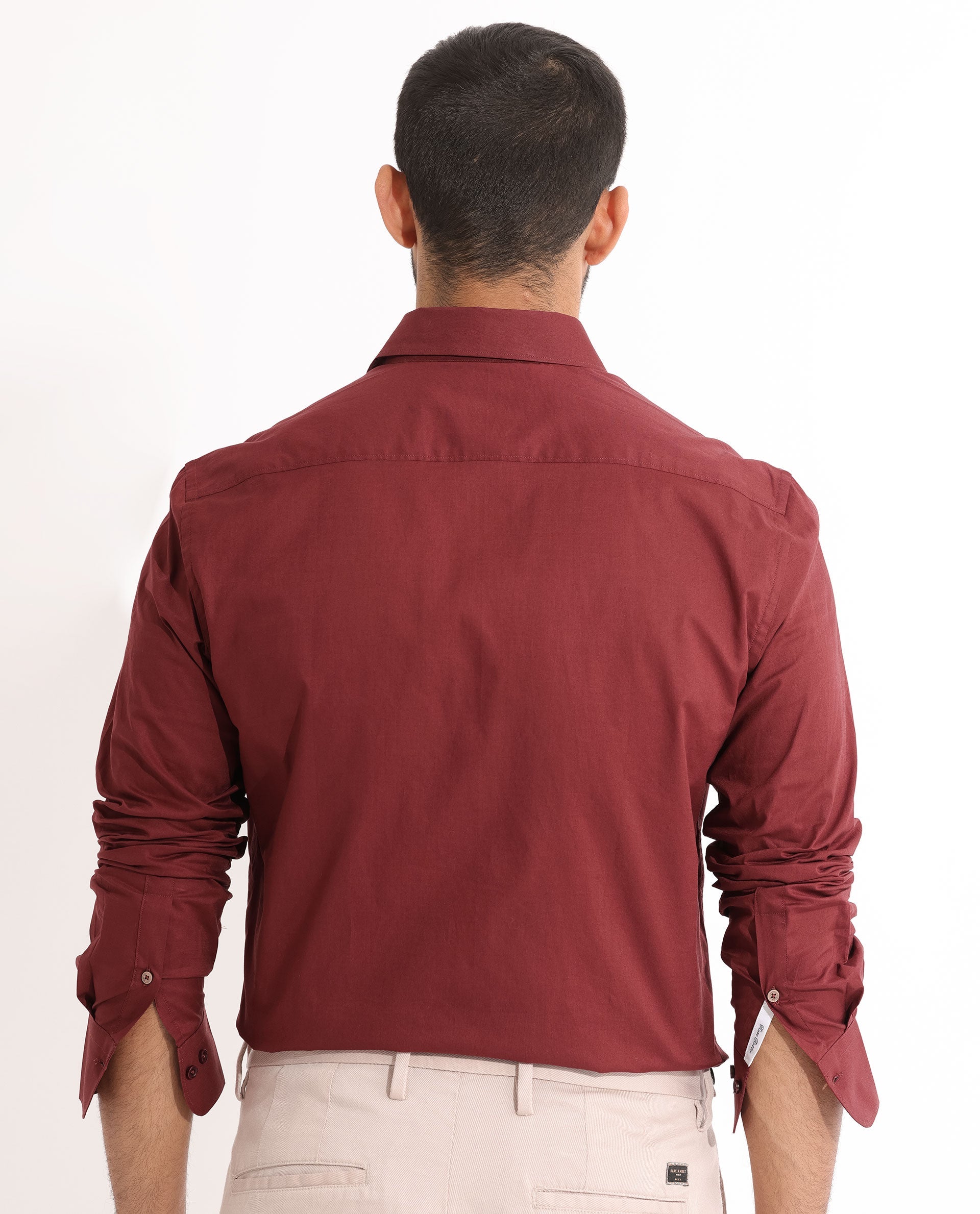 Rare Rabbit Men's Fullslee Maroon Cotton Plain Tailored Fit Full Sleeve Collared Shirt