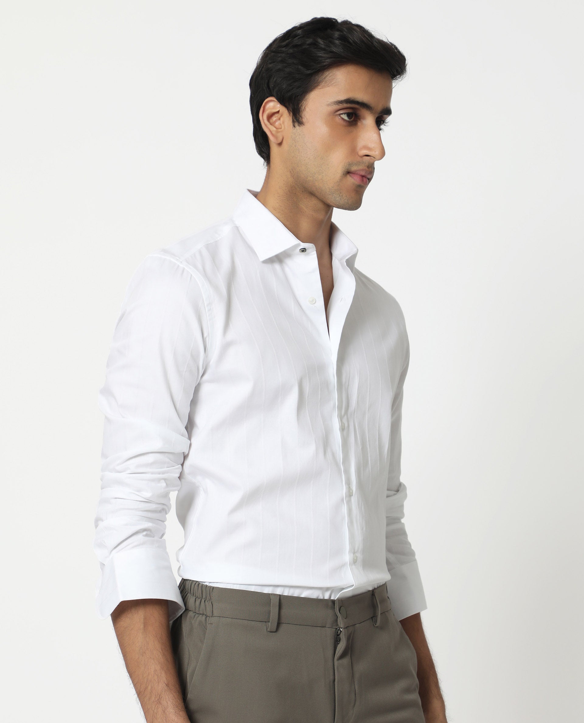Rare Rabbit Men's Gazan White Cotton Striped Print Regular Fit Full Sleeve Collared Shirt