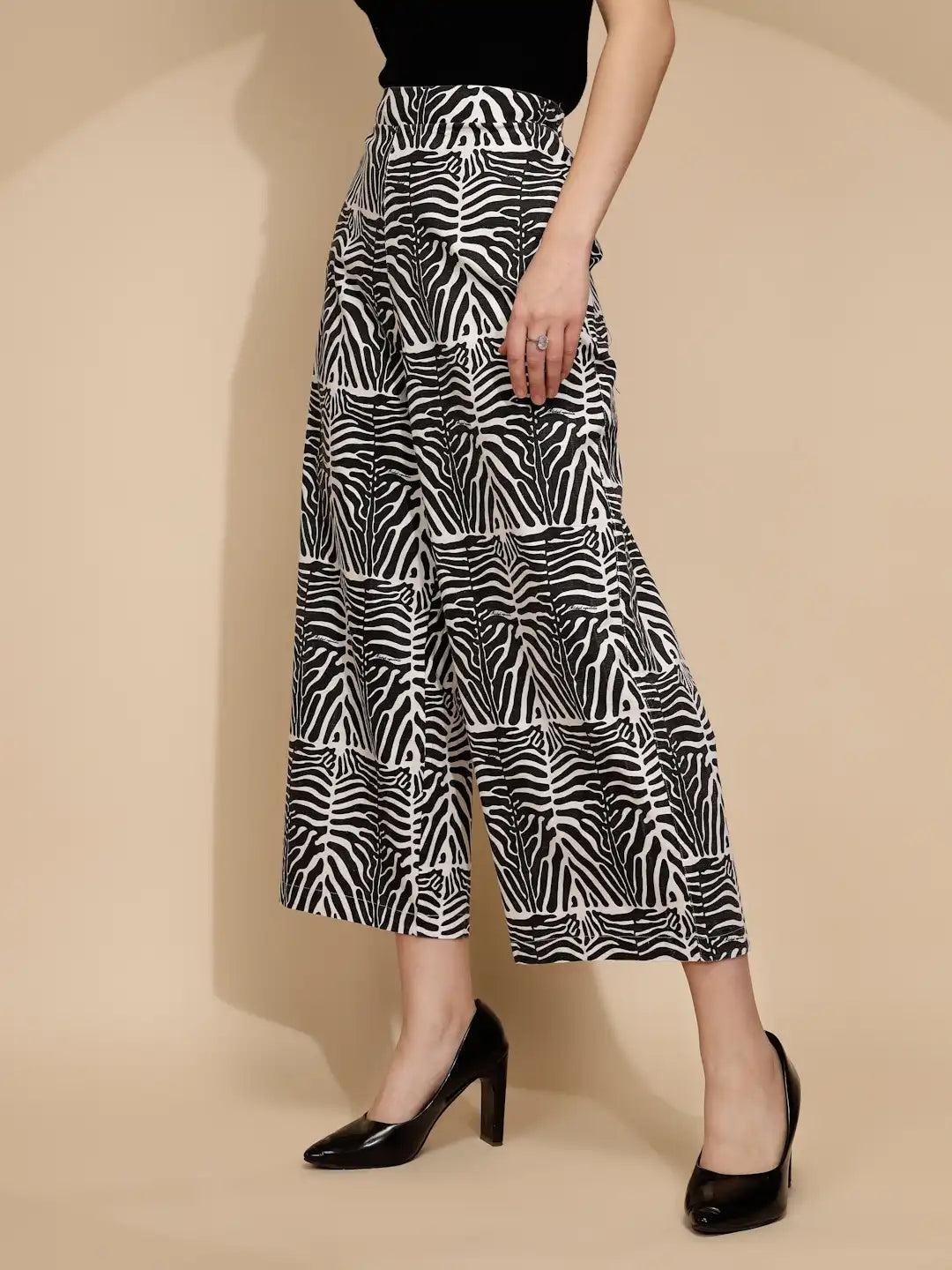 Monochrome Zebra Print Lower