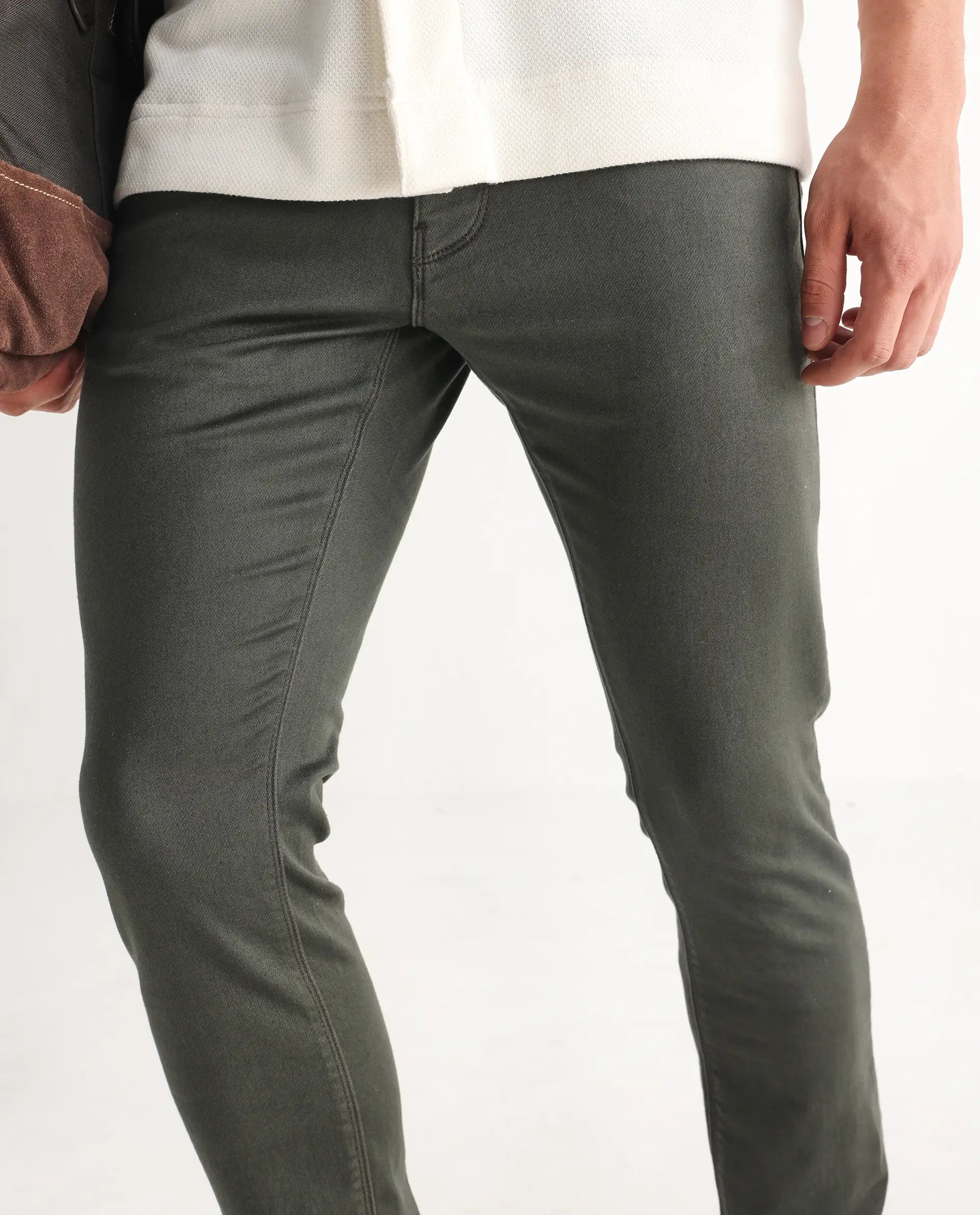 Rare Rabbit Men's Hede Olive Cotton Plain Hawk Slim Fit Jeans