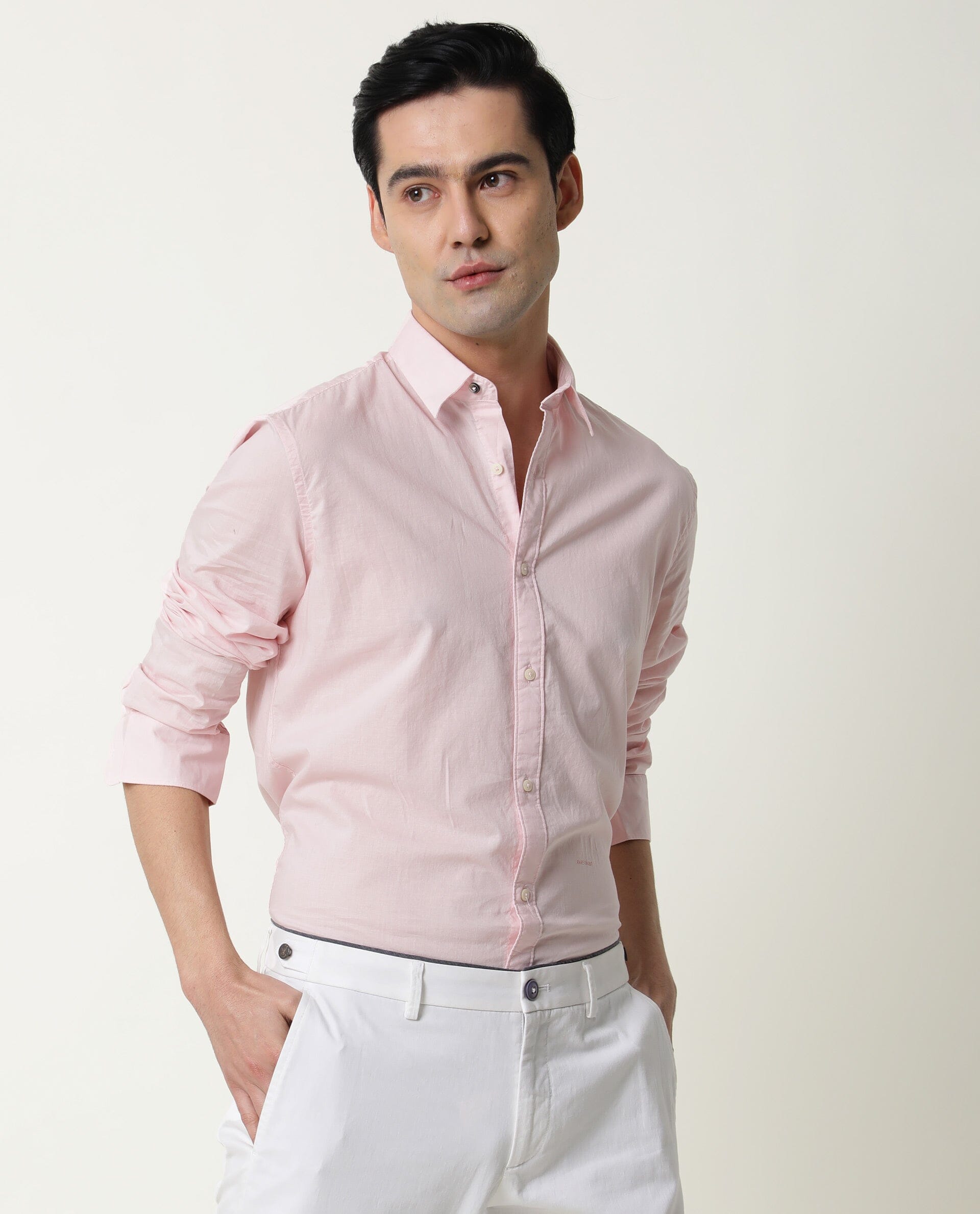 Rare Rabbit Men's Fullslee Pink Cotton Plain Tailored Fit Full Sleeve Collared Shirt