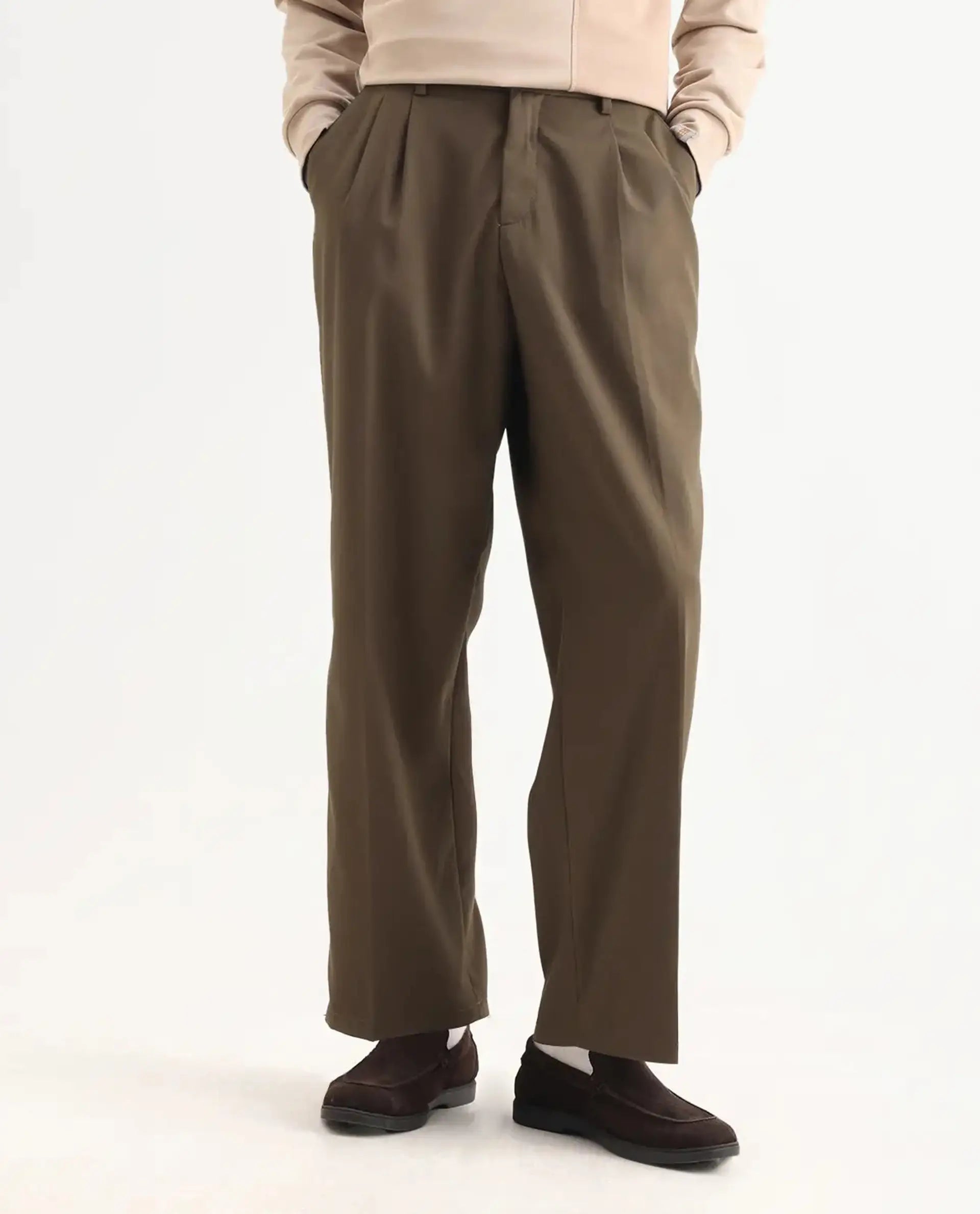 Rare Rabbit Men's Enzot Olive Cotton Plain Relaxed Fit Trouser