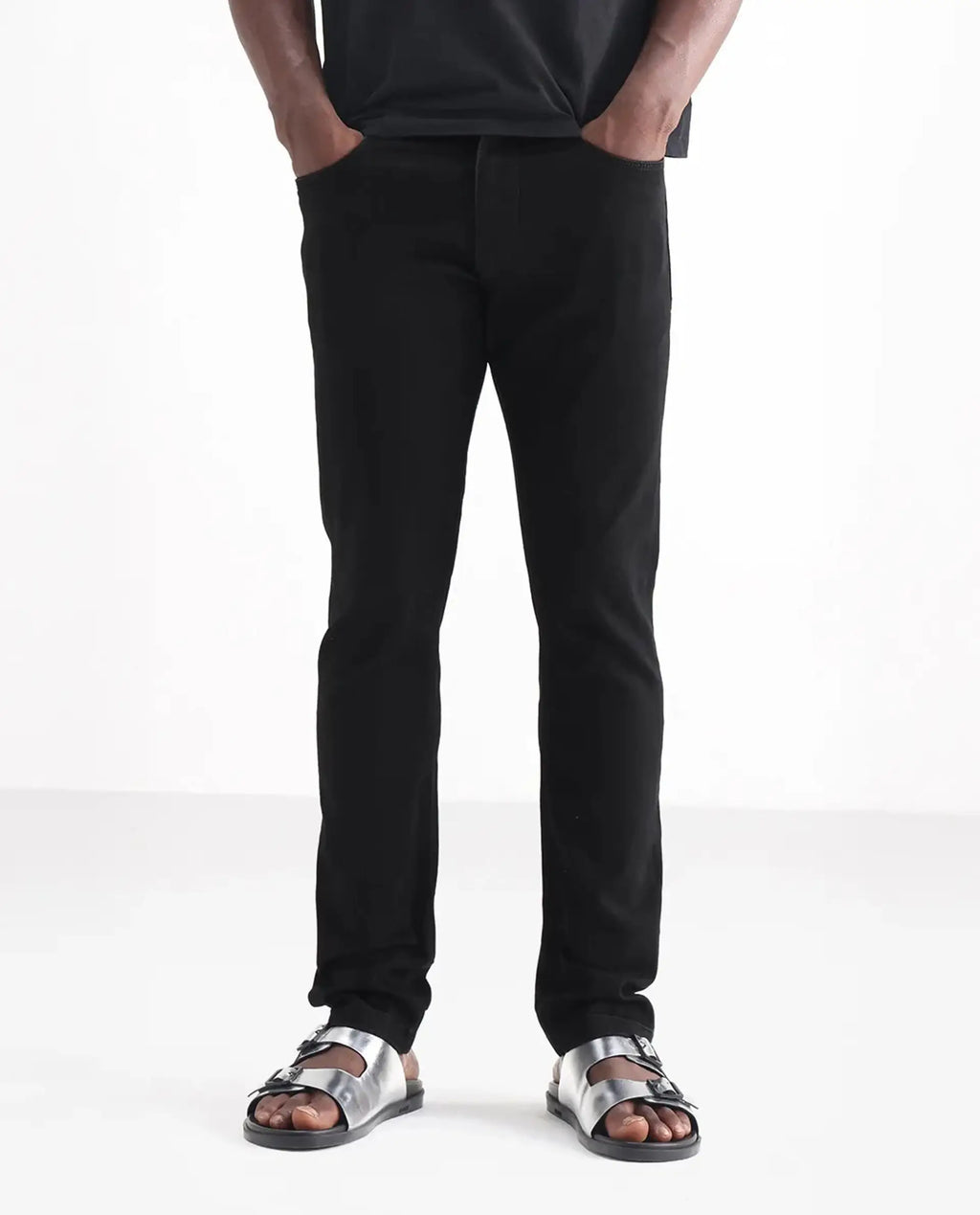 Rare Rabbit Men's Hawkins Black Cotton Plain Hawk Slim Fit Jeans