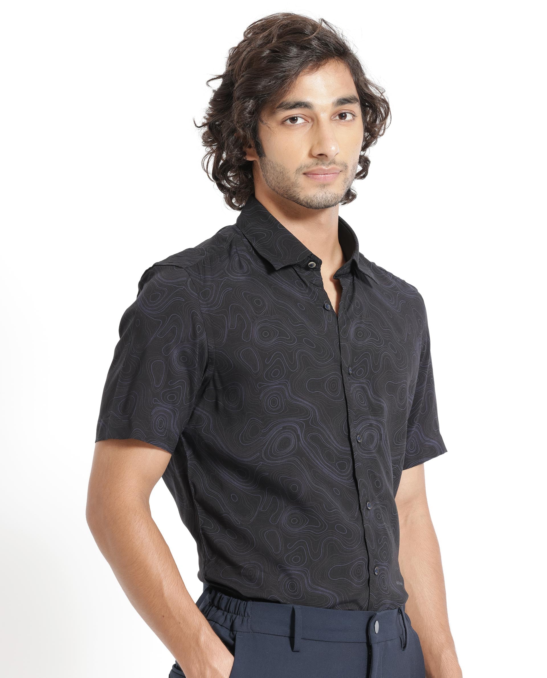 Rare Rabbit Men's Ignitee Ss Black Cotton Abstract Print Regular Fit Half Sleeve Collared Shirt