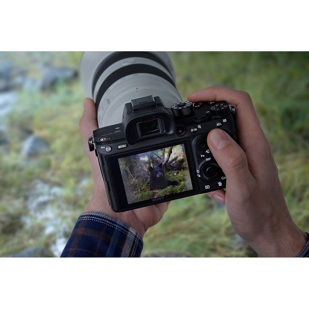 Sony α7R III 35 mm Full-Frame Camera With Autofocus (ILCE-7RM3A) | 42.2 MP Mirrorless Camera, 10 FPS, 4K/30p