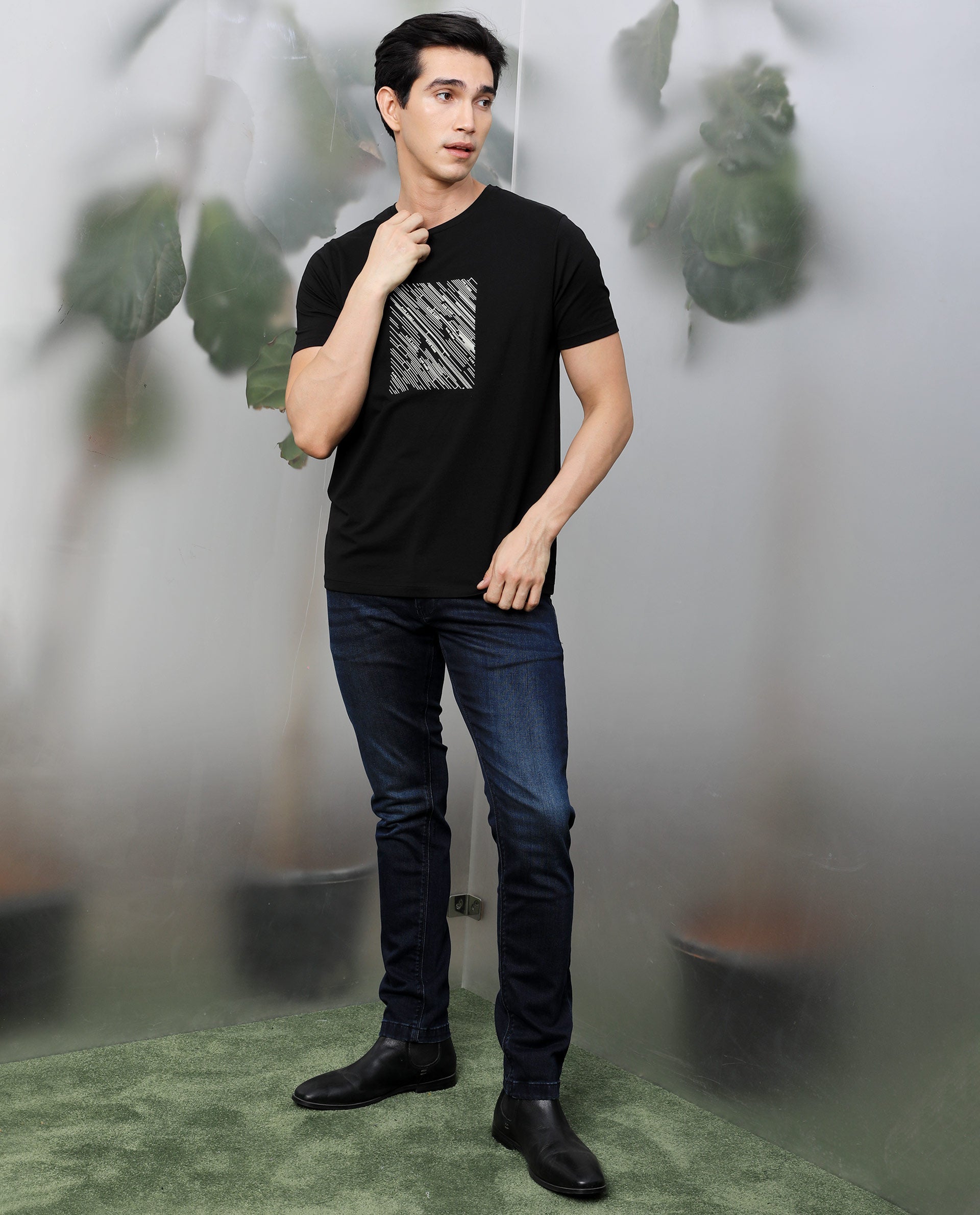 Rare Rabbit Men's Chevillon Dark Navy Cotton Plain Hawk Slim Fit Jeans