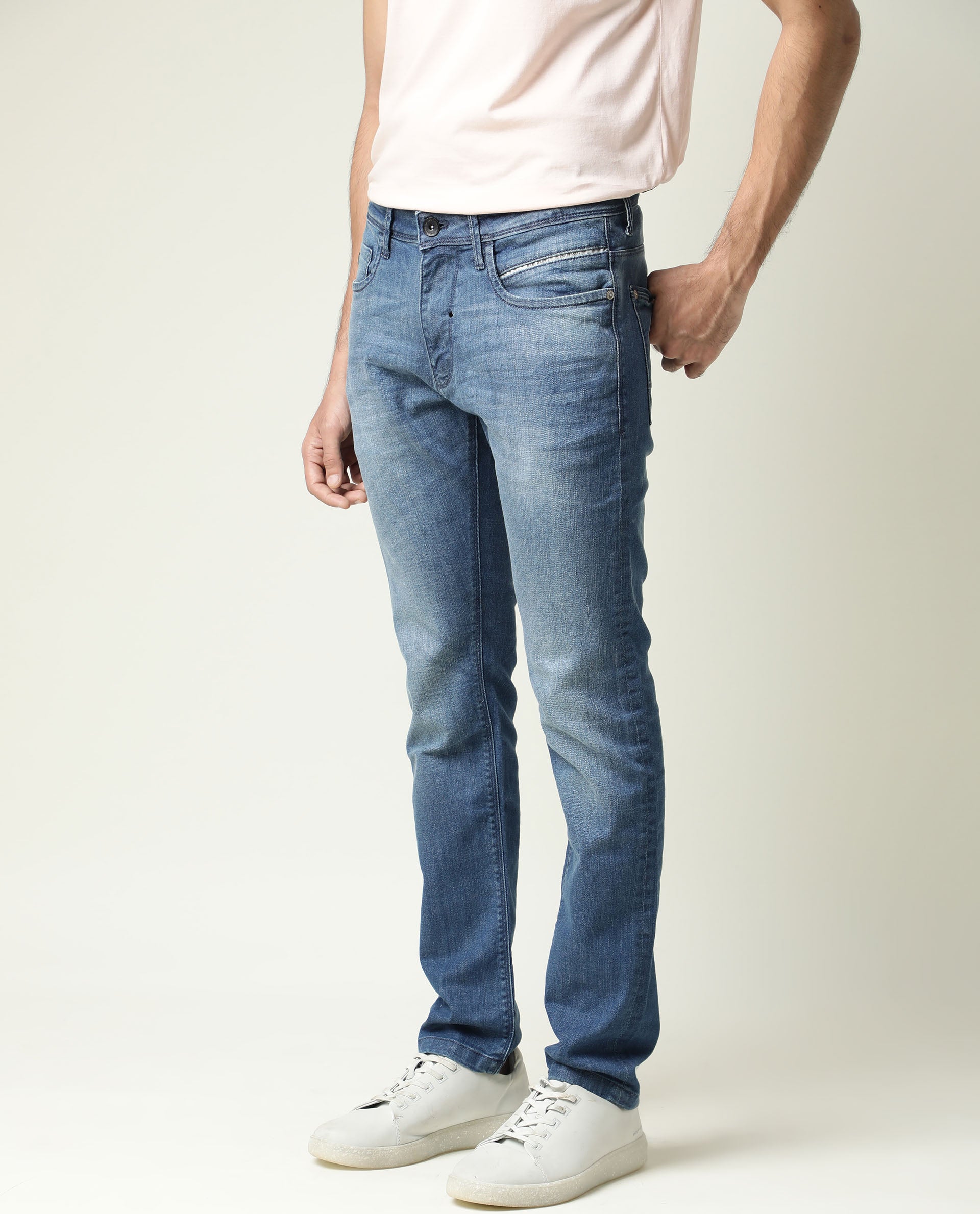 Rare Rabbit Men's Matt-2 Blue Cotton Plain Hawk Slim Fit Jeans