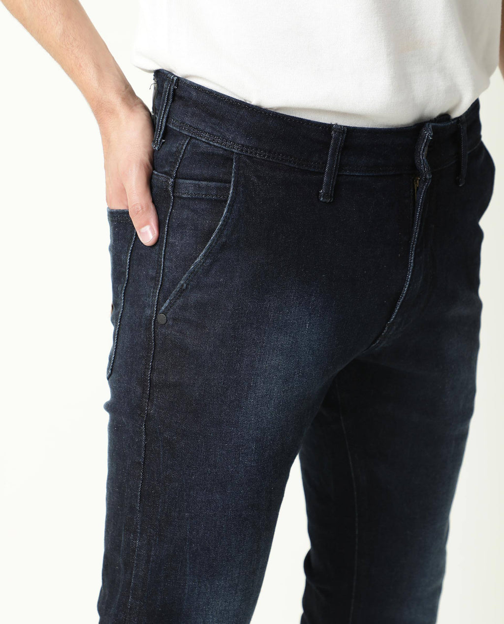 Rare Rabbit Men's Cumbri Black Cotton Plain Hawk Slim Fit Jeans
