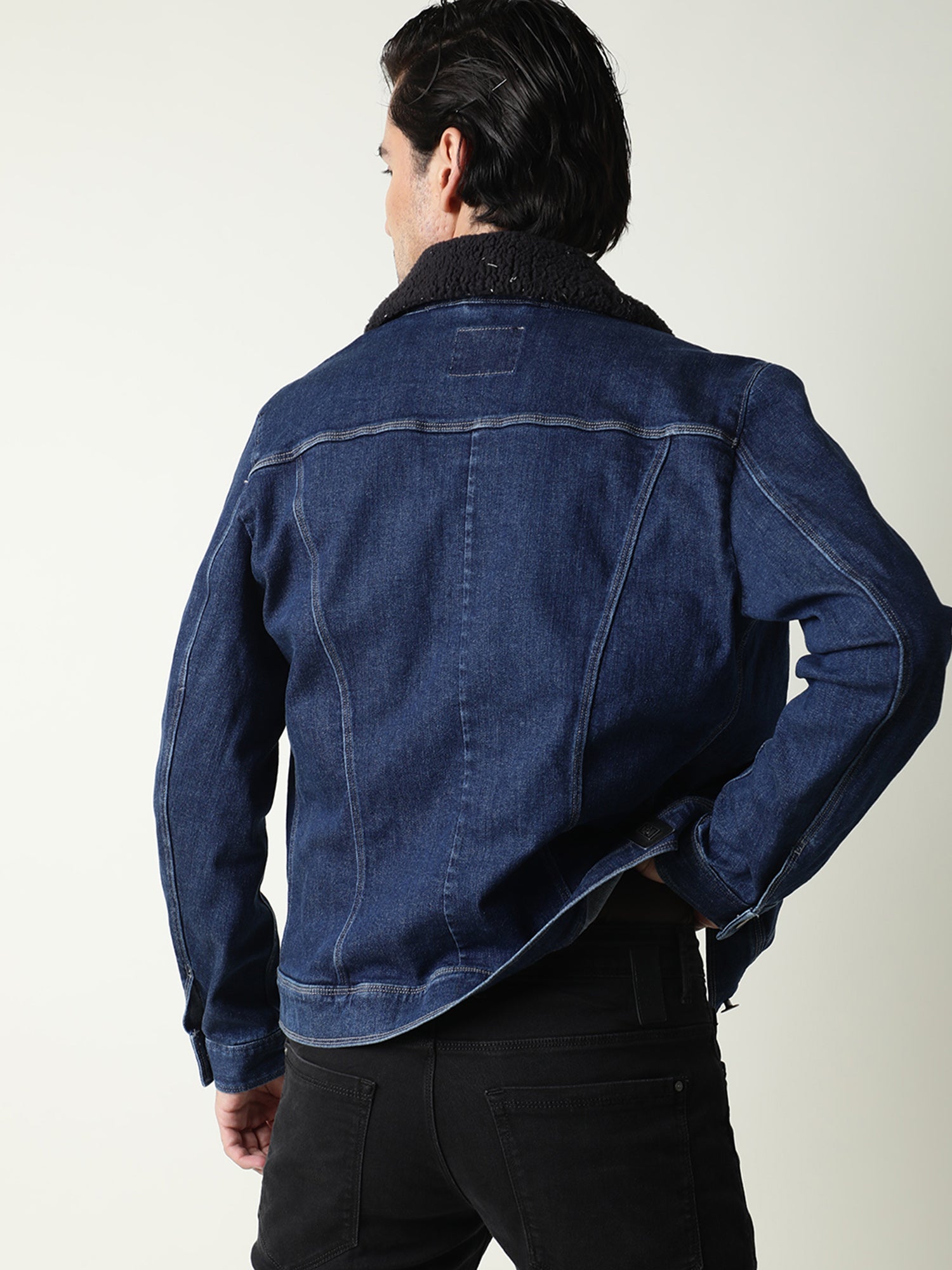 Rare Rabbit Men's Rubix Blue Cotton Blend Plain Regular Fit Full Sleeve Spread Collar Jacket