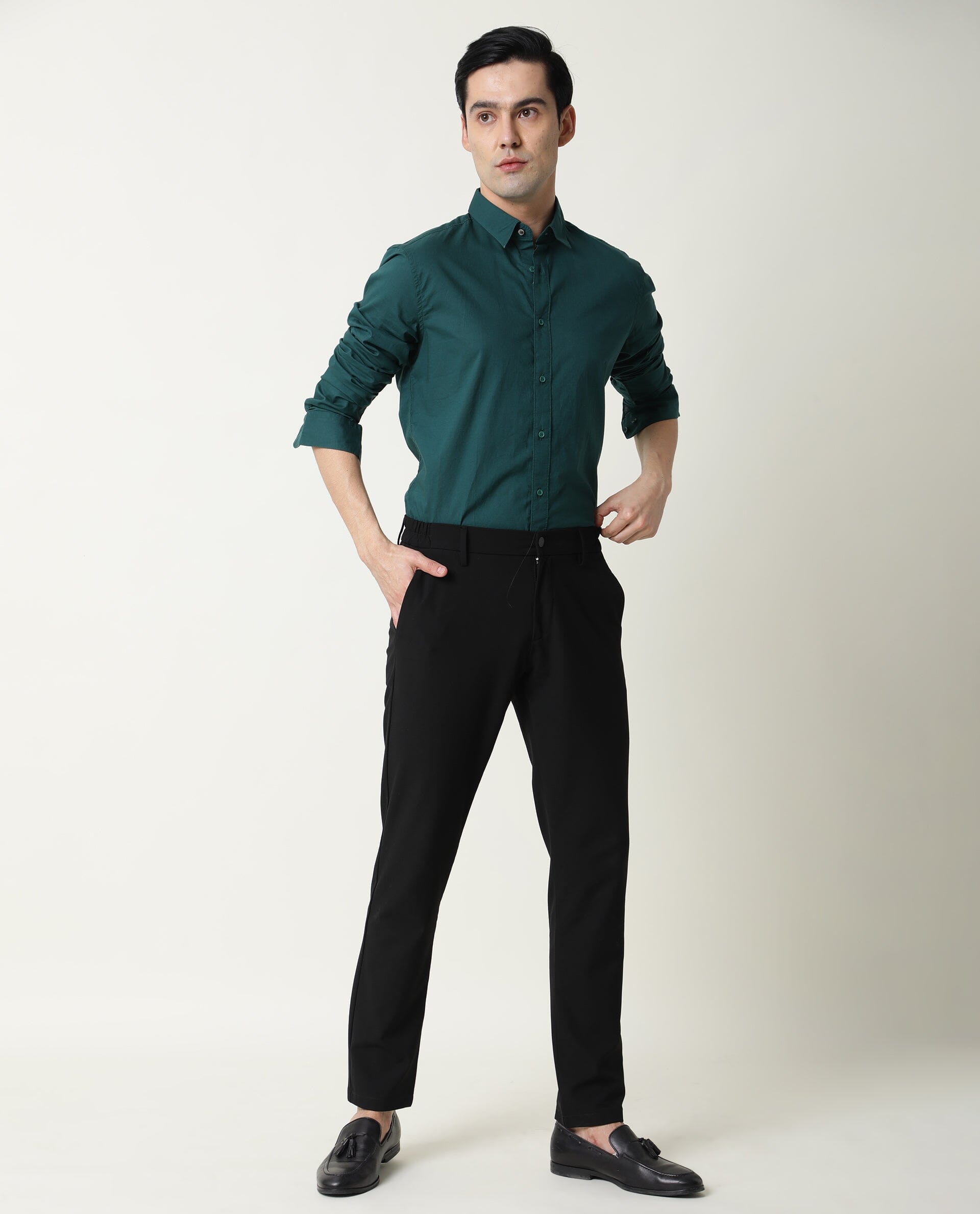 Rare Rabbit Men's Fullslee Petrol Cotton Plain Tailored Fit Full Sleeve Collared Shirt