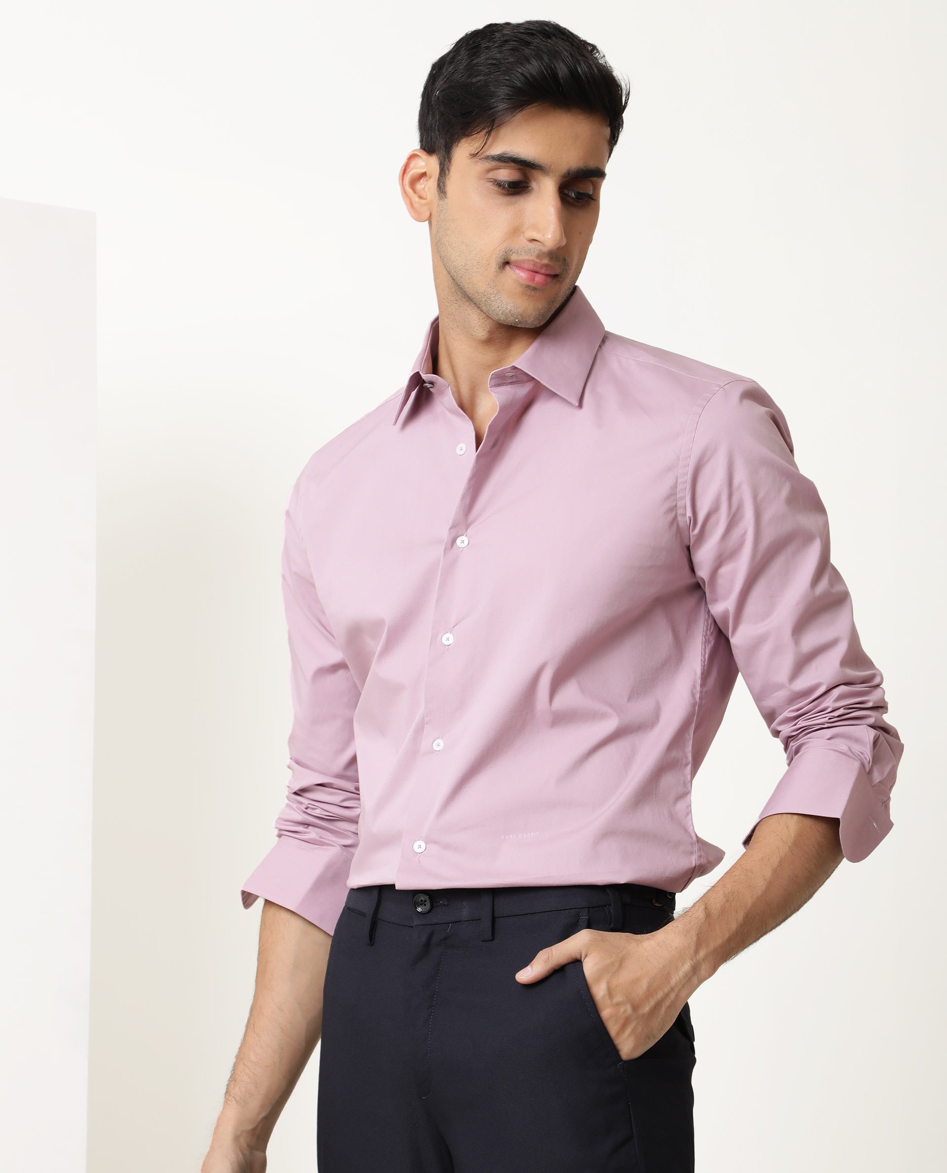 Rare Rabbit Men's Neutons Pink Cotton Plain Regular Fit Full Sleeve Collared Shirt