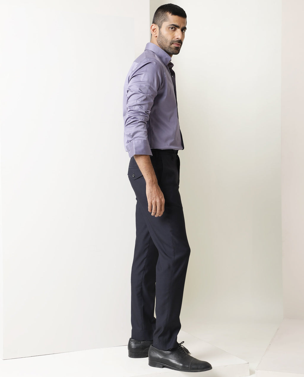 Rare Rabbit Men's Como Light Purple Satin Plain Regular Fit Full Sleeve Collared Shirt