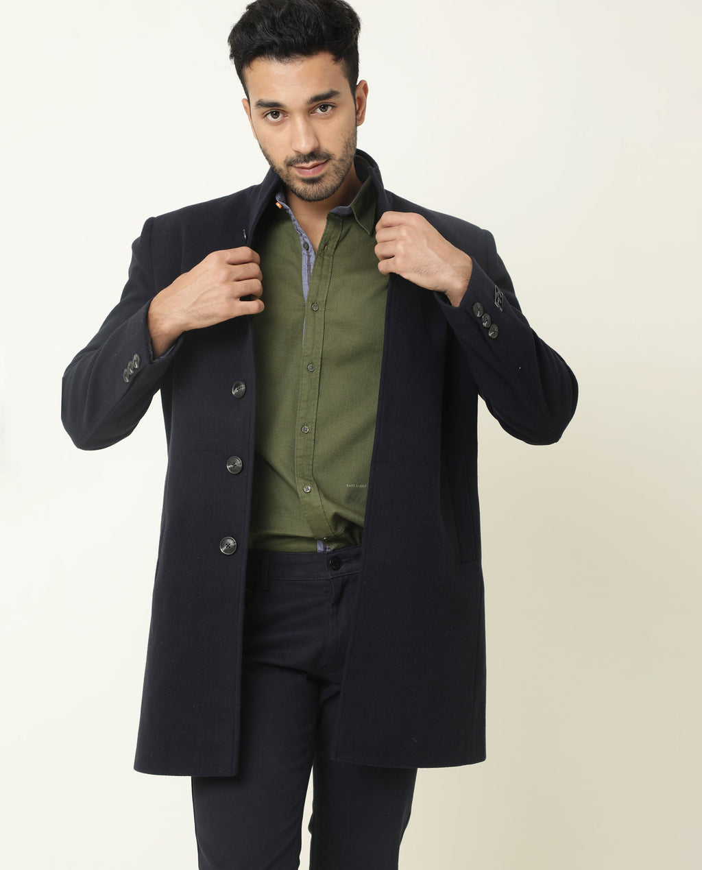 Rare Rabbit Men's Mond Green Cotton Plain Regular Fit Full Sleeve Spread Collar Shirt