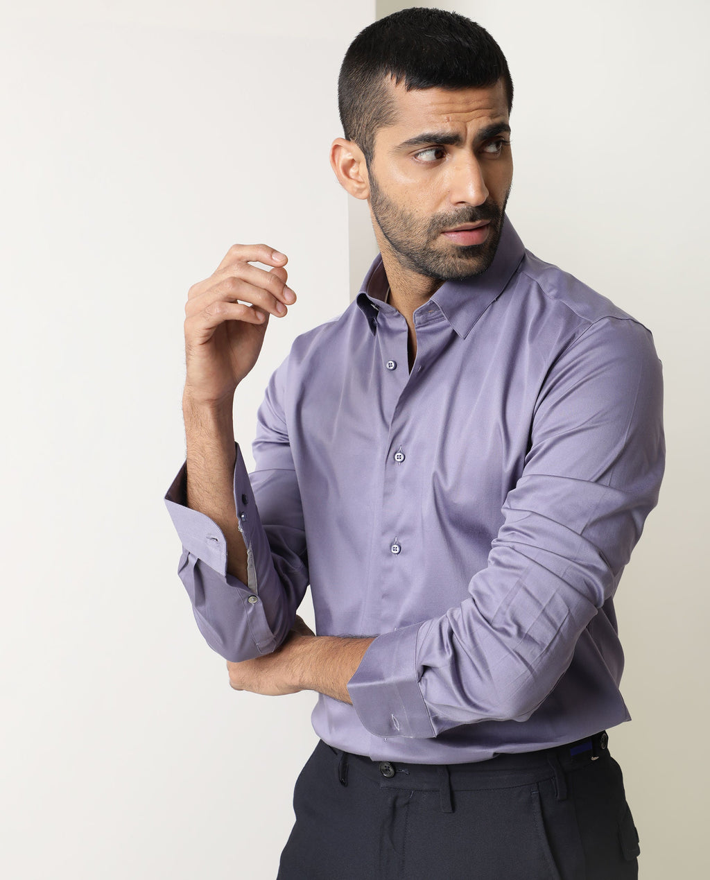 Rare Rabbit Men's Como Light Purple Satin Plain Regular Fit Full Sleeve Collared Shirt